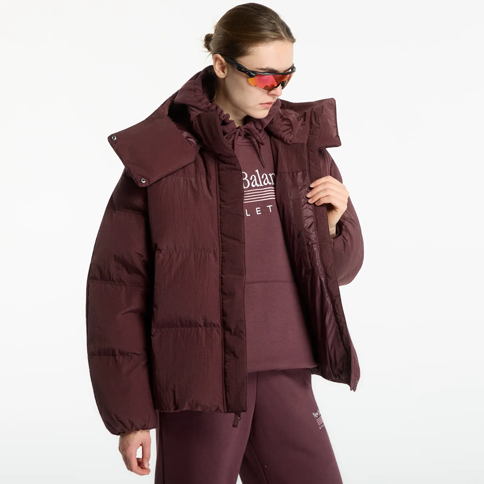 Puffer jackets New Balance Premium Puffer Jacket Cherry Leather