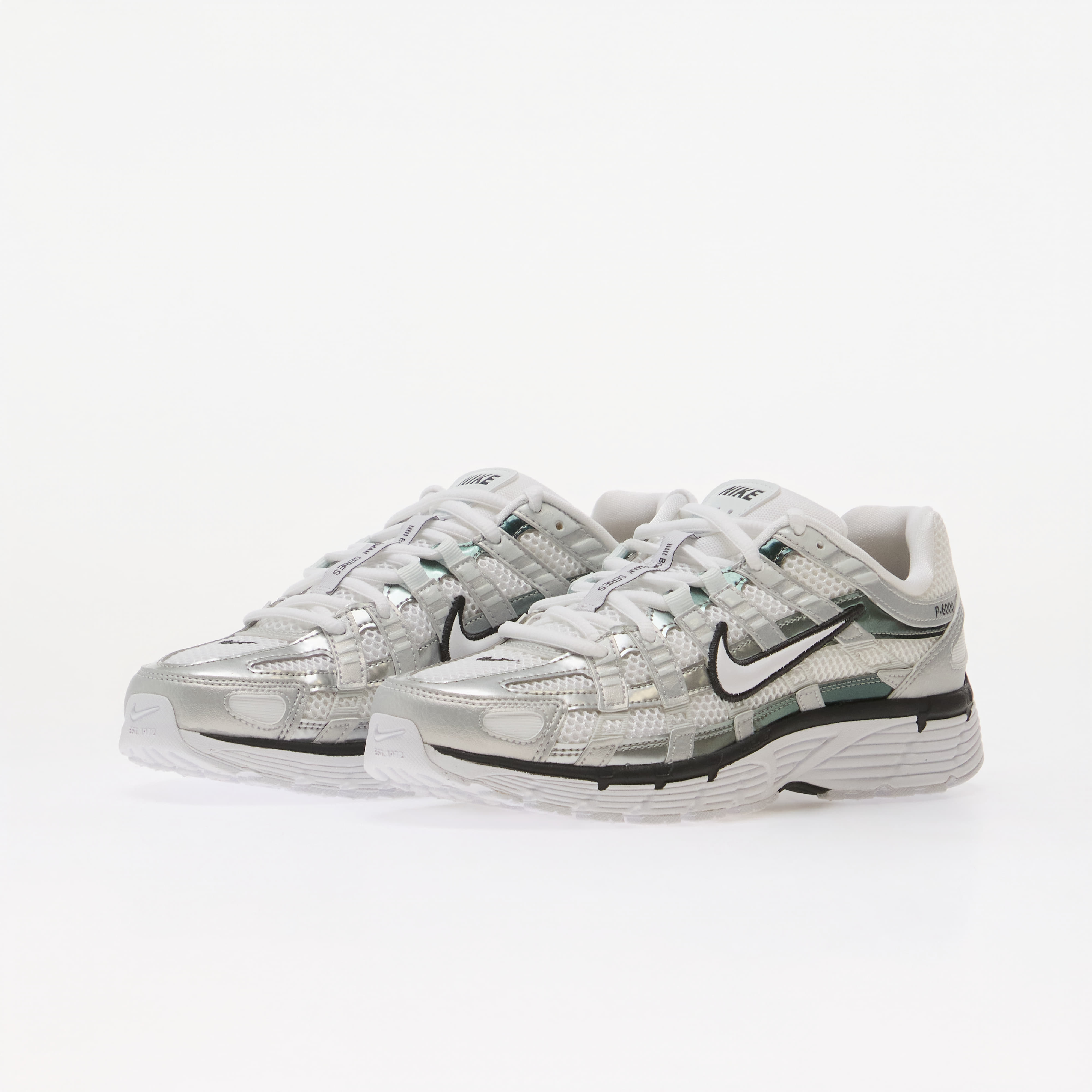 Baskets basses Nike W P 6000 - vue 8