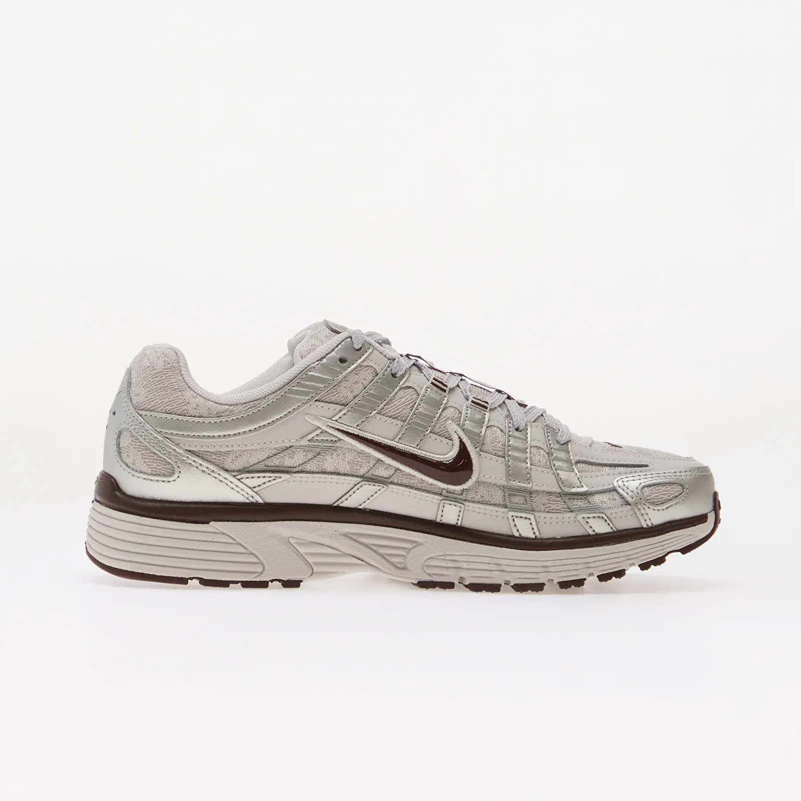 Joggesko for kvinner Nike P-6000 Vast Grey/ Burgundy Crush-Metallic Silver