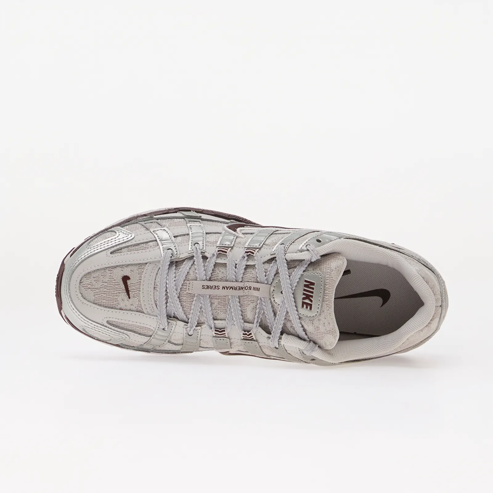 Joggesko for kvinner Nike P-6000 Vast Grey/ Burgundy Crush-Metallic Silver