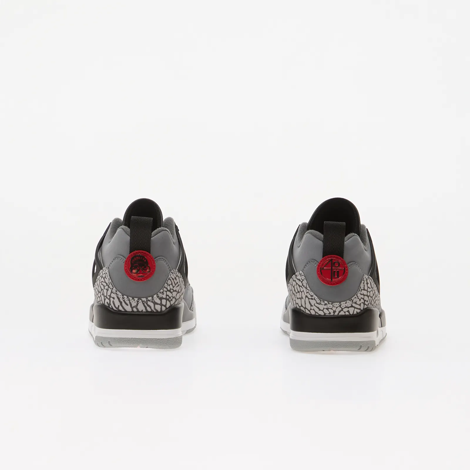 Baskets homme Jordan Spizike Low Cool Grey/ University Red-Black-Wolf Grey