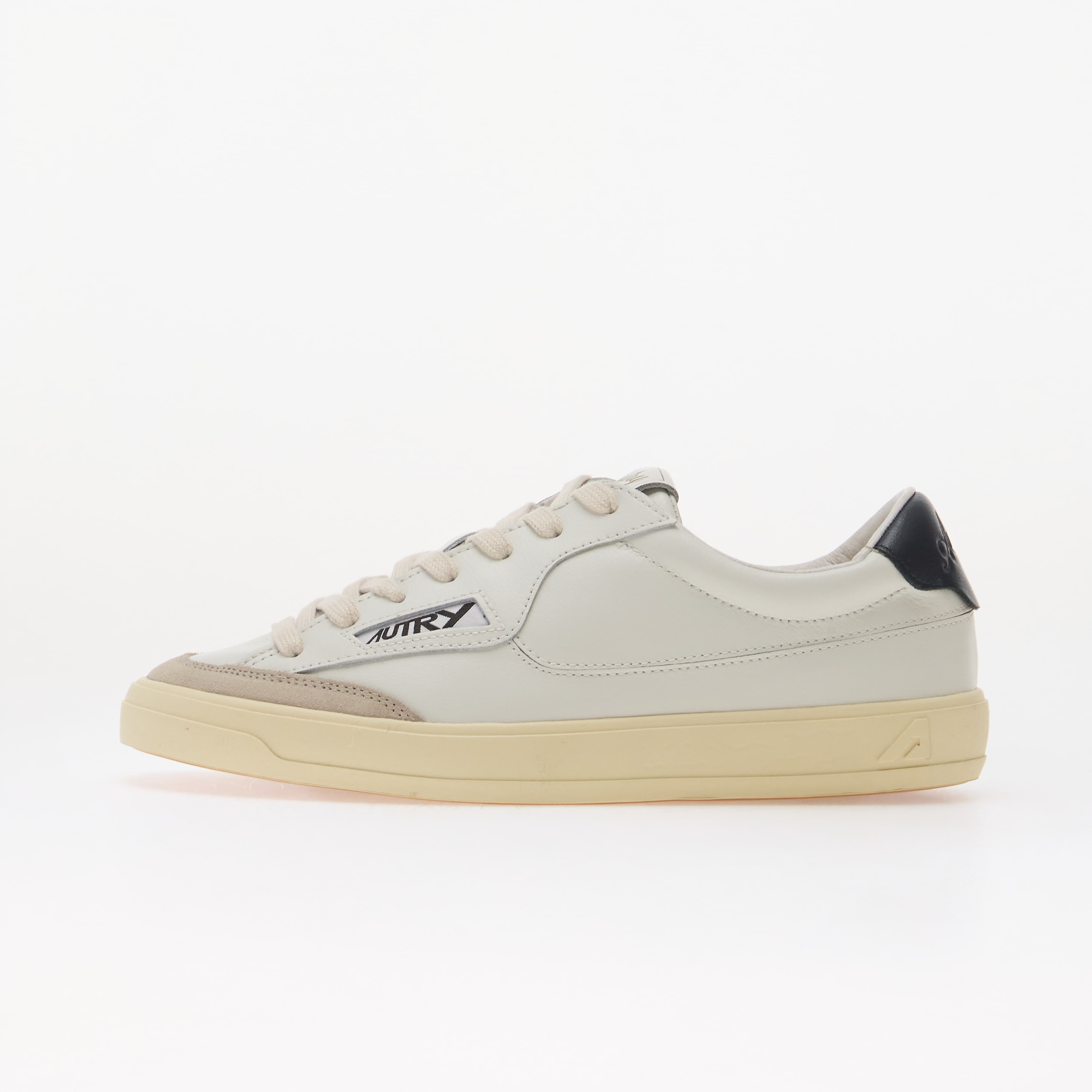 Сникърси Autry Windscape Low Man Leat/ Sue Wht/ Space EUR 43