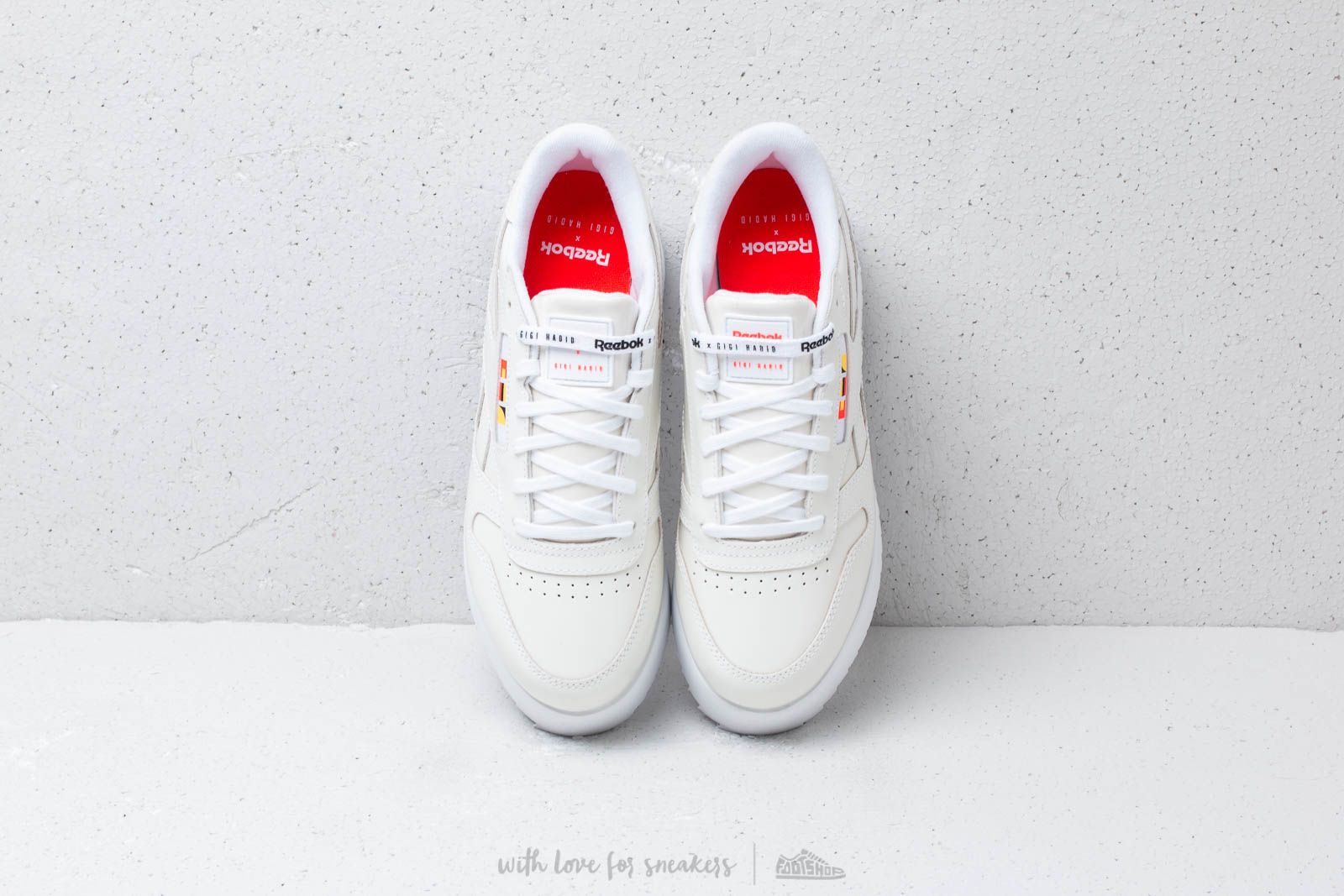 Reebok x gigi hadid 2025 classic leather triple platform