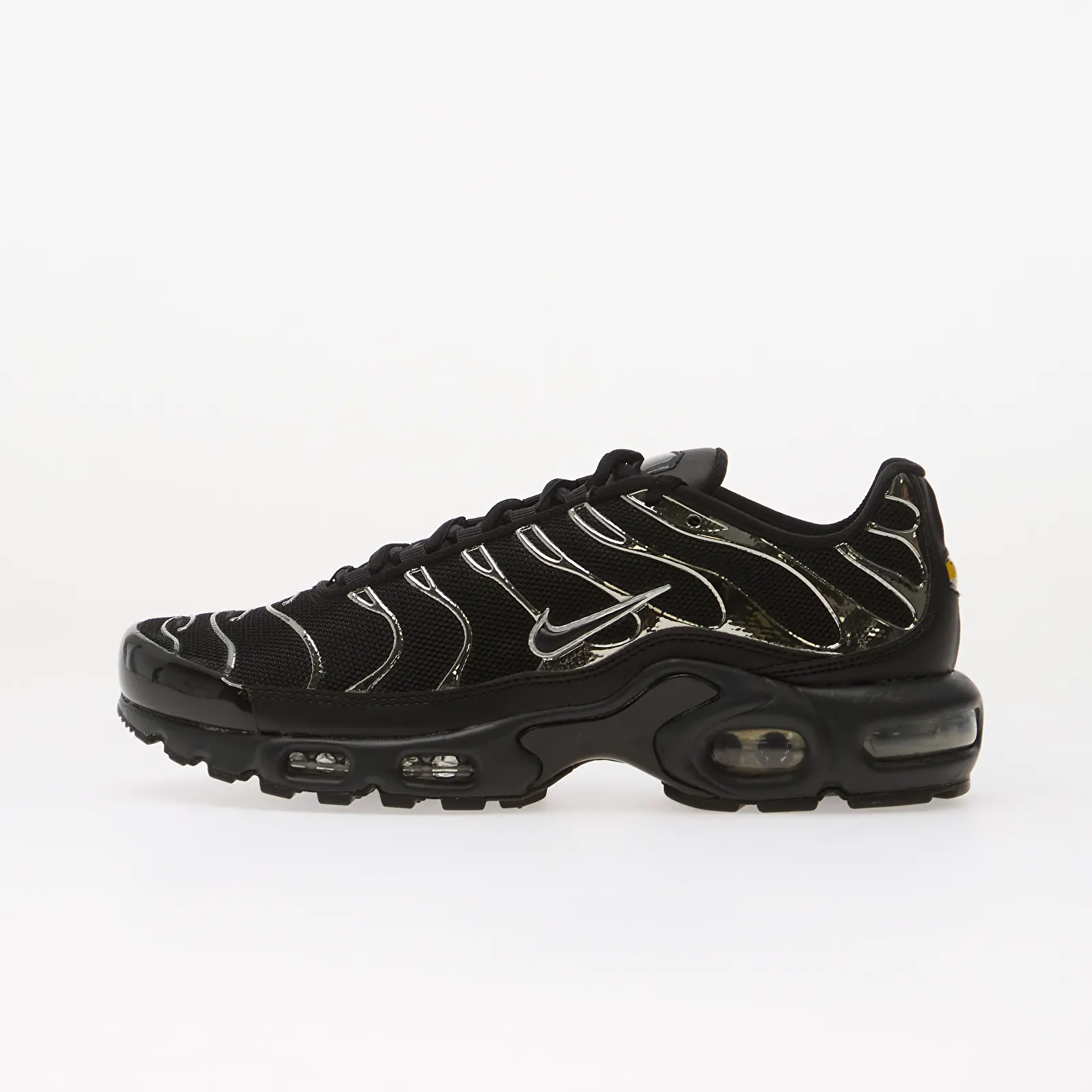 Sneakerși pentru femei Nike Air Max Plus TN SE Black/ Off Noir-Metallic Silver
