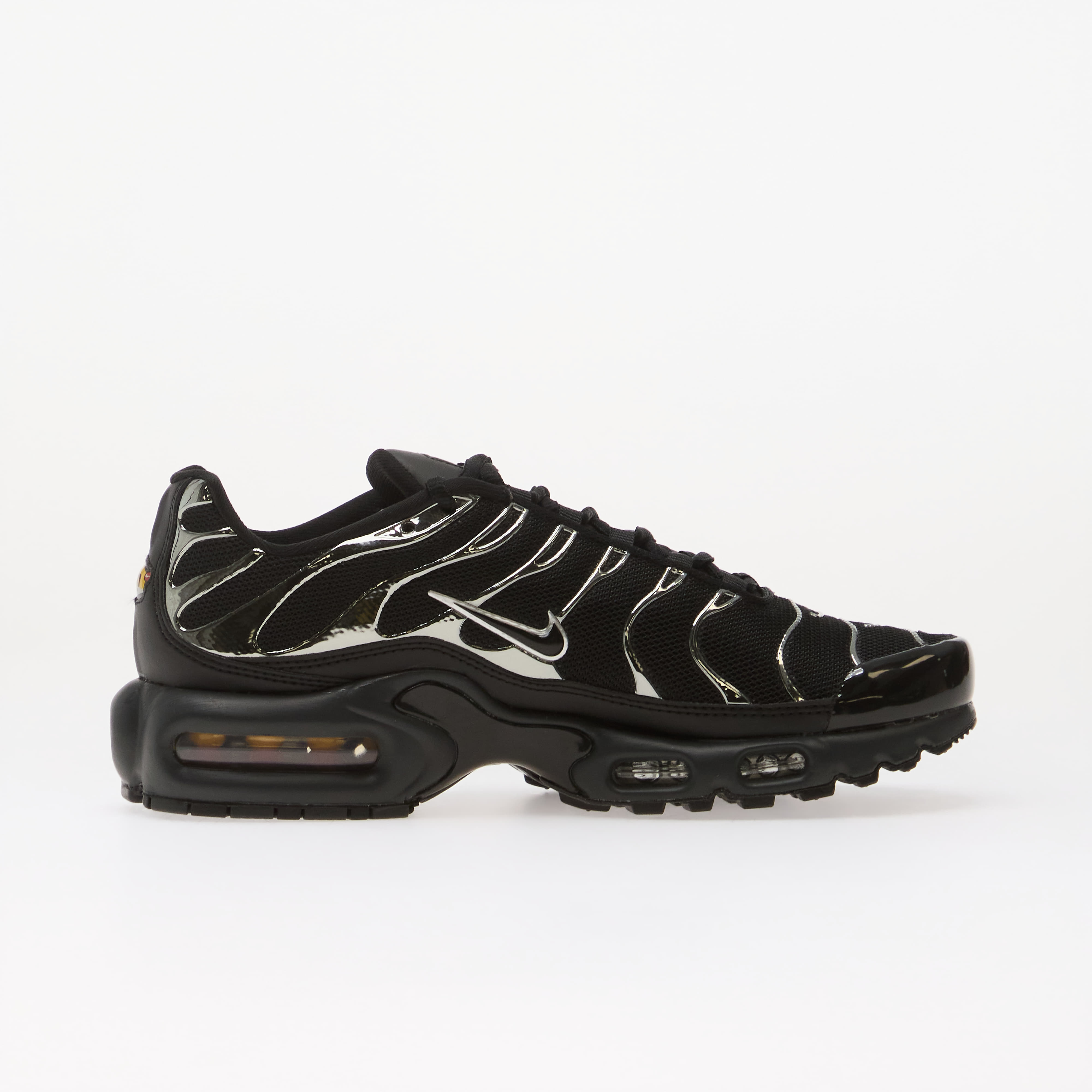 Baskets basses Nike Homme AIR MAX PLUS 40 12 - vue 5