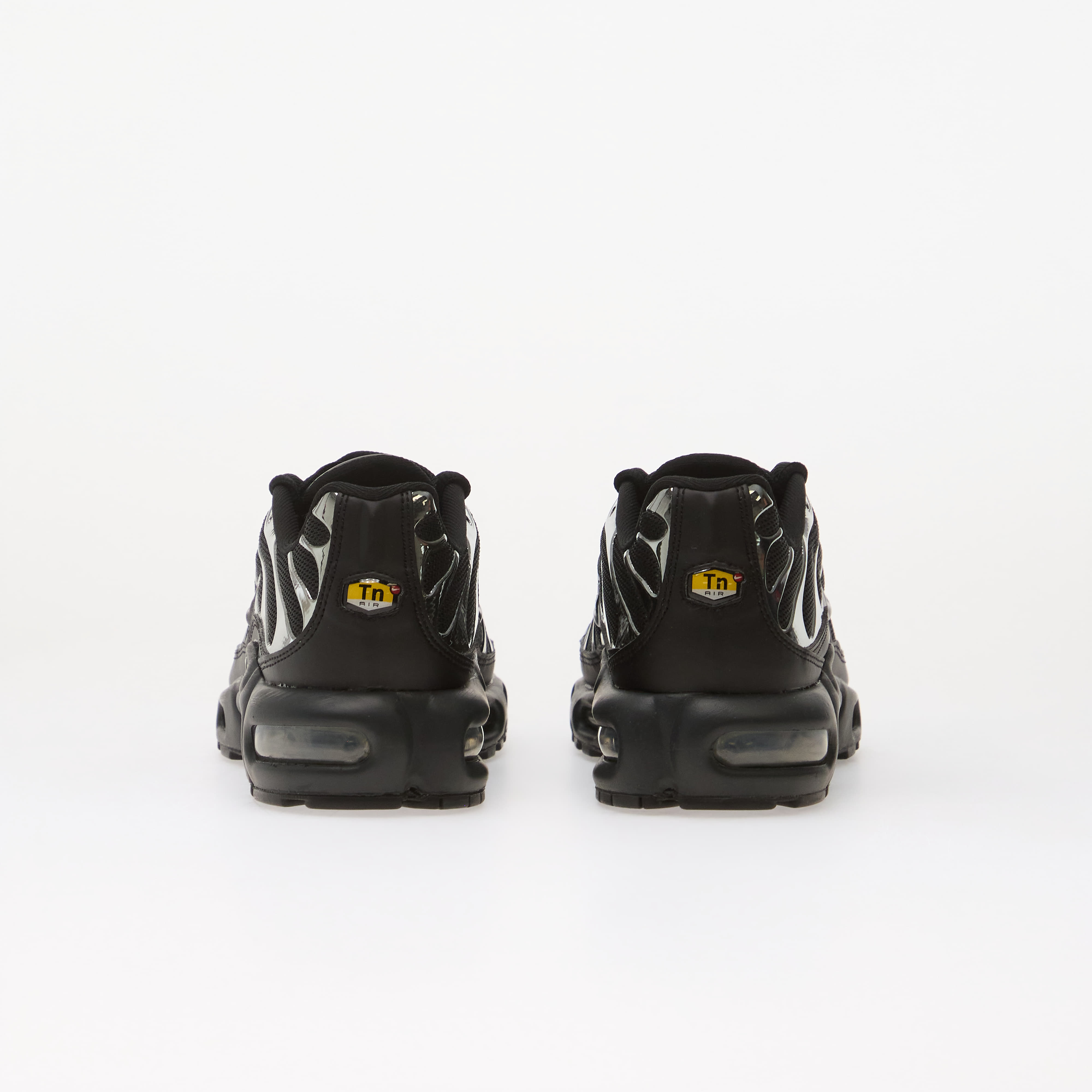Baskets basses Nike Homme AIR MAX PLUS 40 12 - vue 7