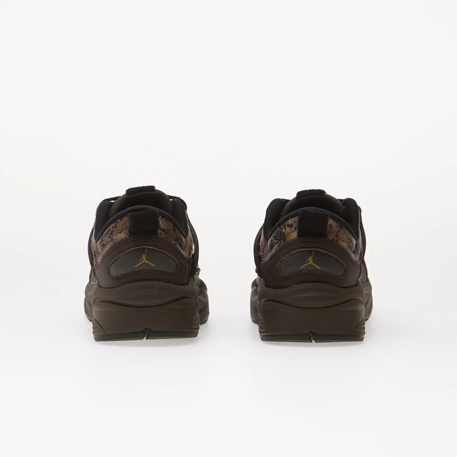 Dámské tenisky Jordan Trunner O/S SE Black/ Cacao Wow-Velvet Brown