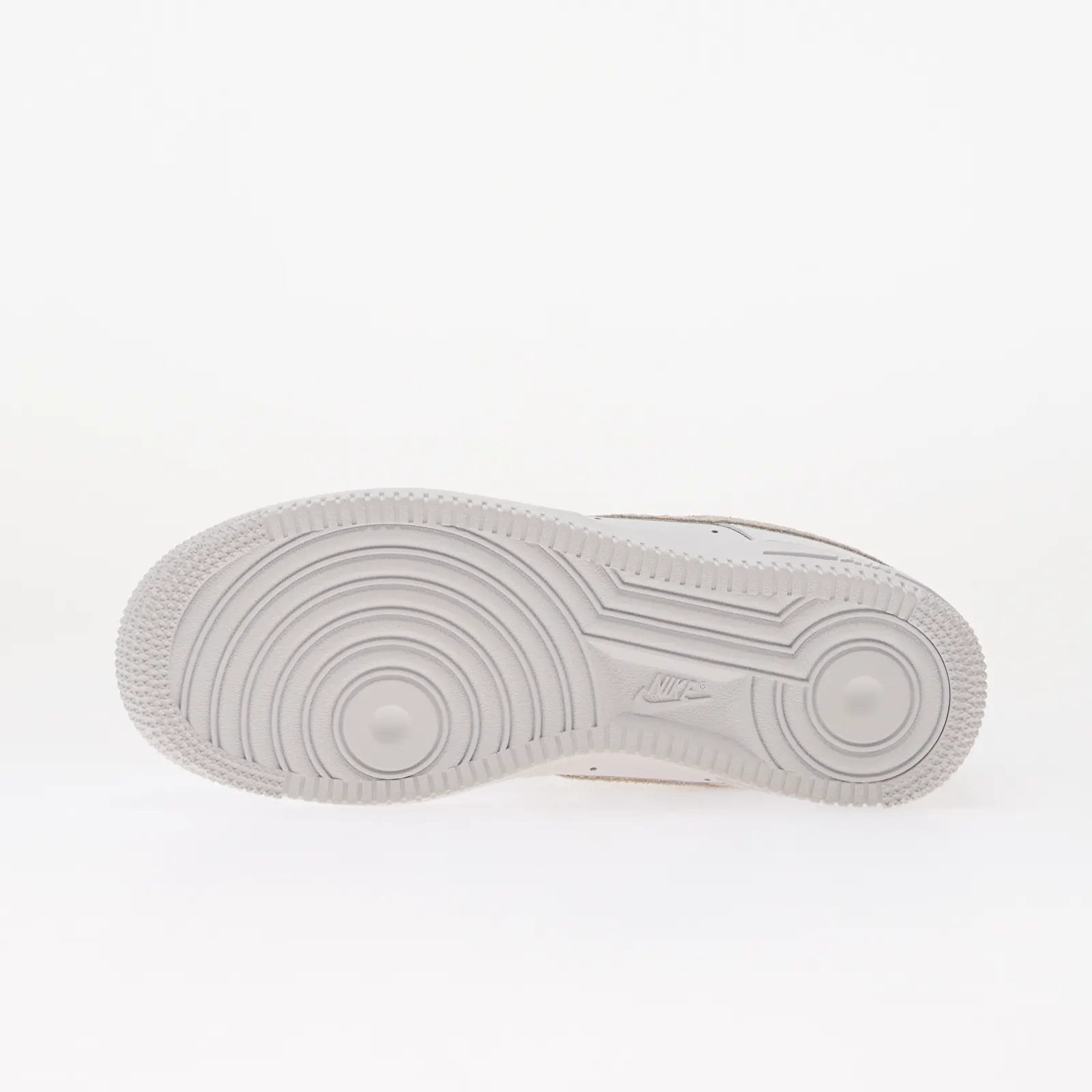 Naisten lenkkarit Nike Air Force 1 '07 White/ White-Metallic Gold