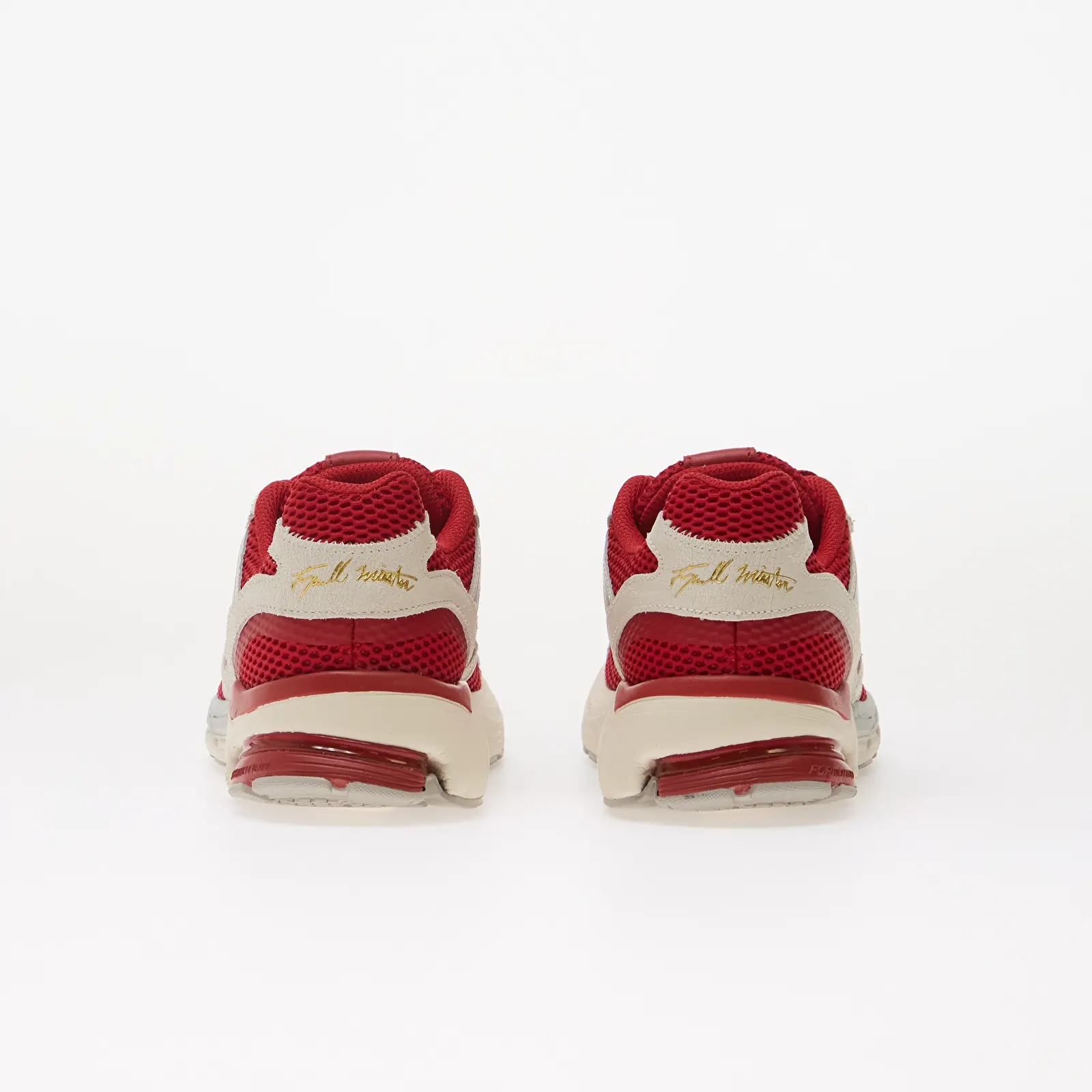 Ténis para homem adidas x Tyrrell Winston Spiritain 2000 Equipment Red/ Off White/ Lgh Solid Grey
