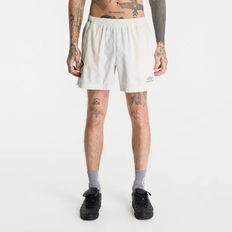 Šortky PLEASURES x Umbro Classic Shorts Cream