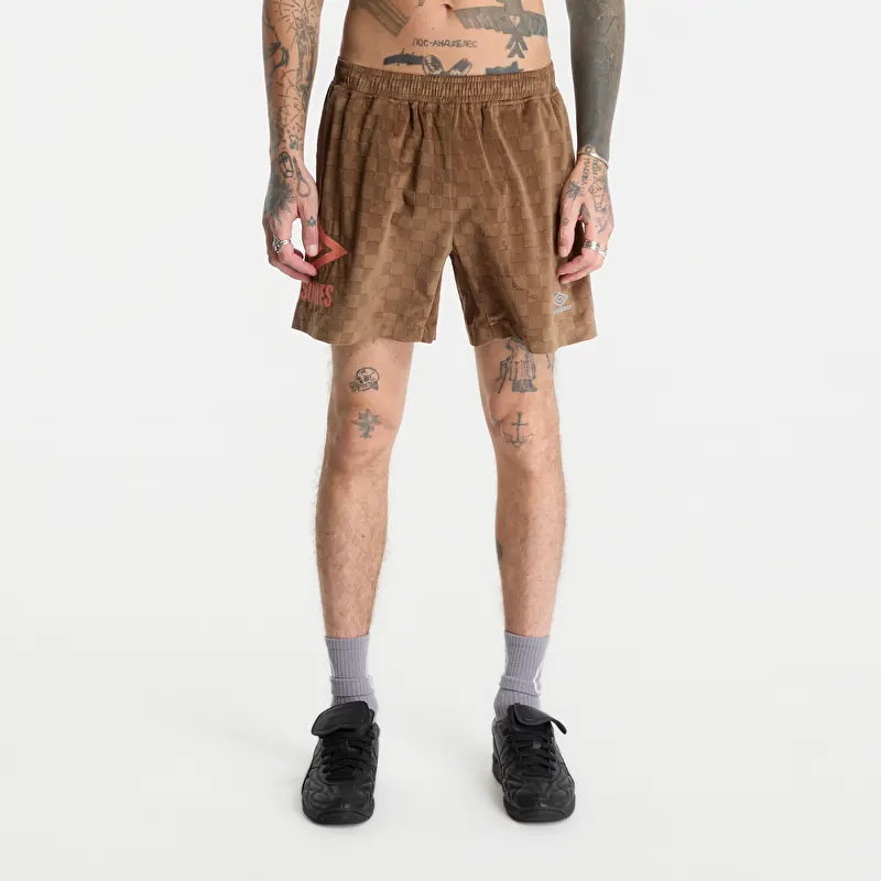Шорти PLEASURES x Umbro Classic Shorts Brown