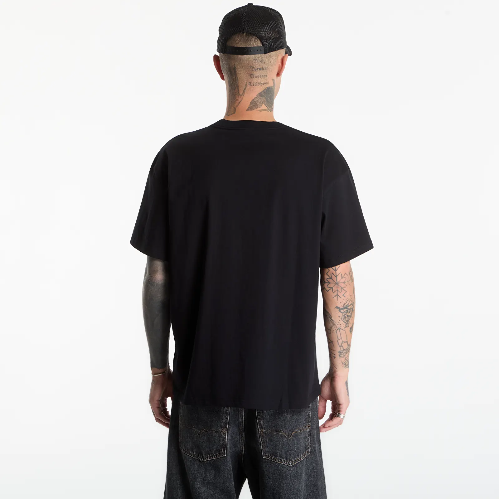 T-shirts PLEASURES Blurred T-Shirt Black