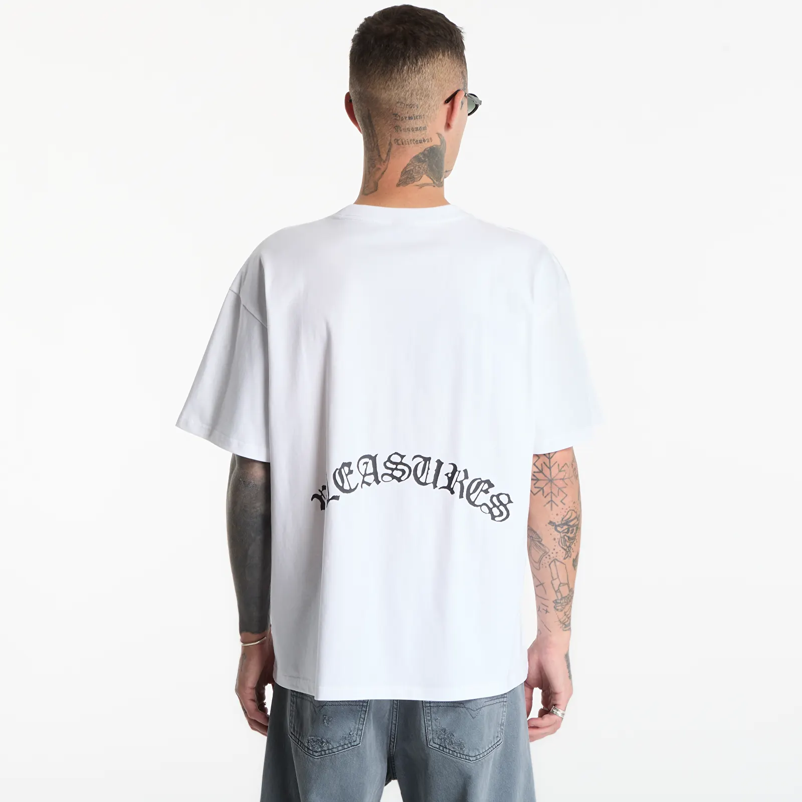T-shirts PLEASURES Athor T-Shirt White