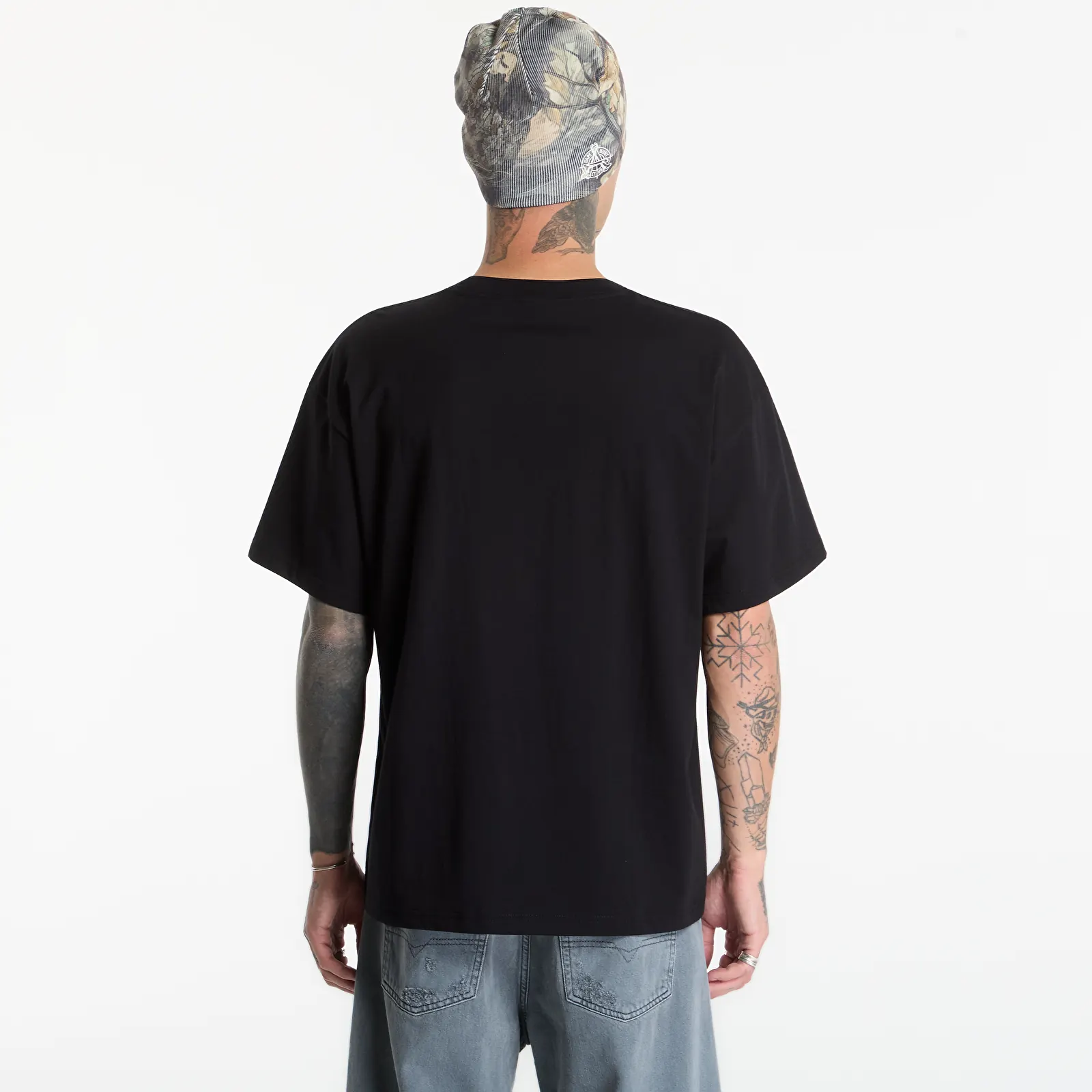 Мъжки тениски PLEASURES Recluse T-Shirt Black