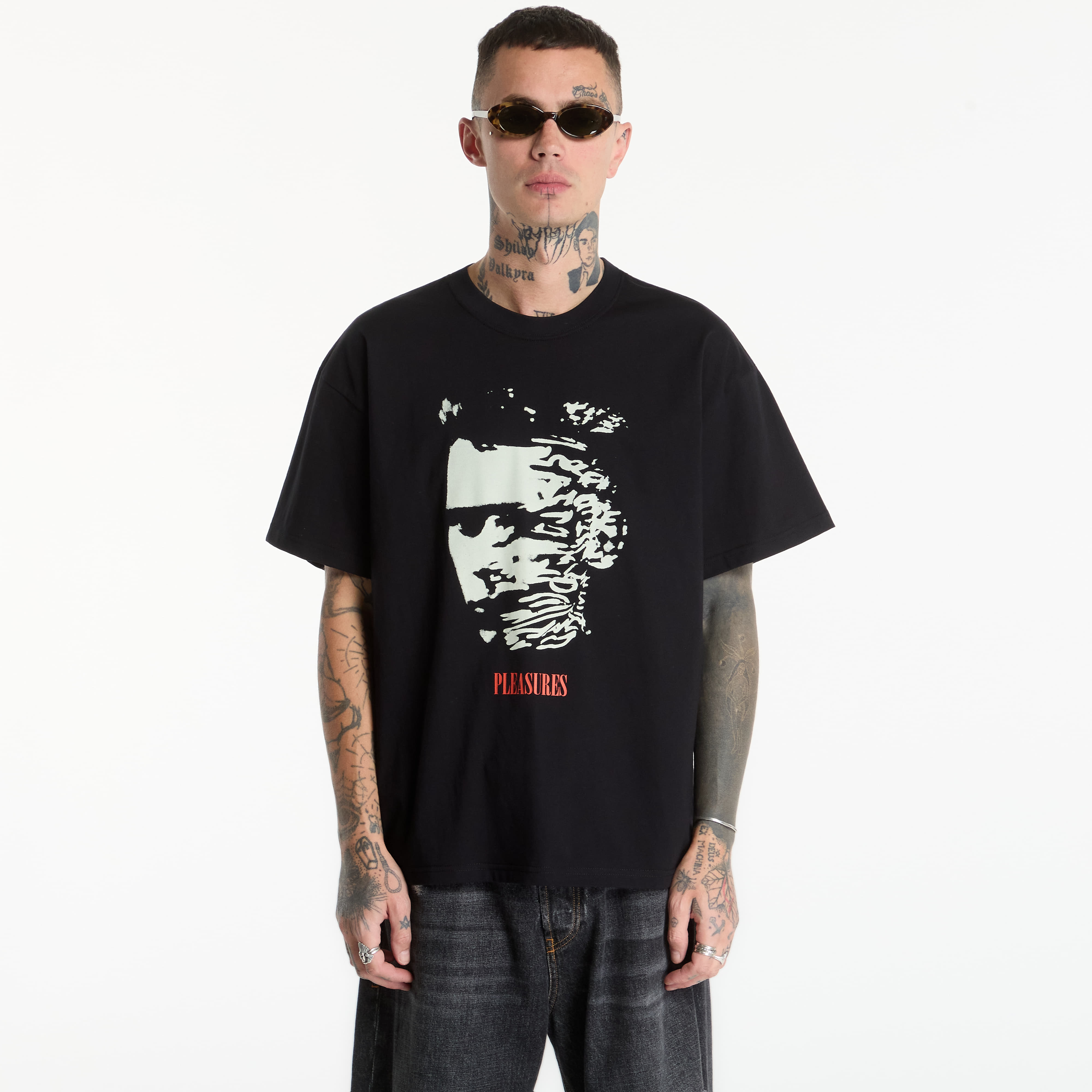 Тениска PLEASURES Hated T-Shirt Black XL