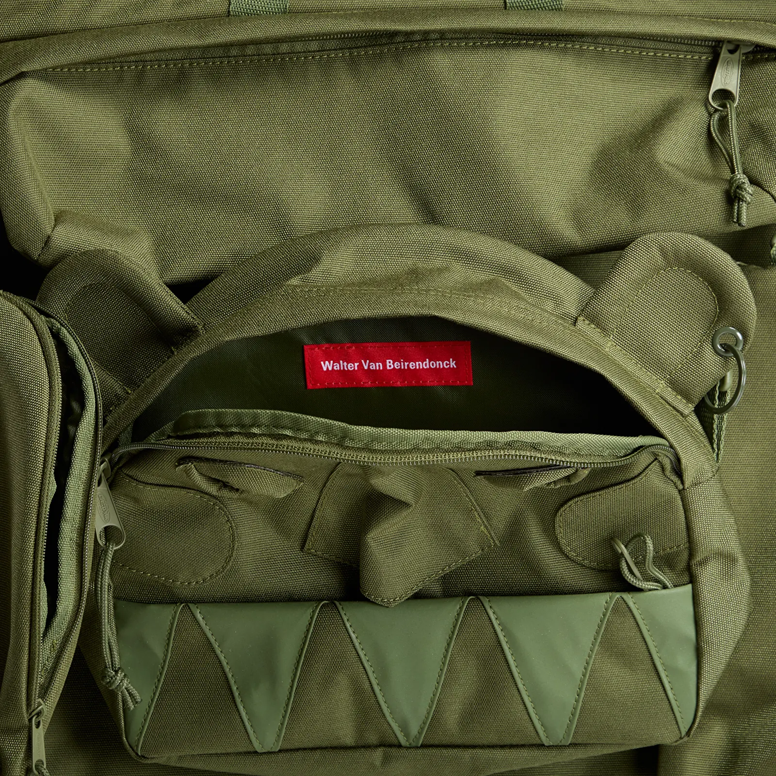 Sacs à bandoulière Eastpak x Walter Van Beirendonck Carry Bag Walter Green