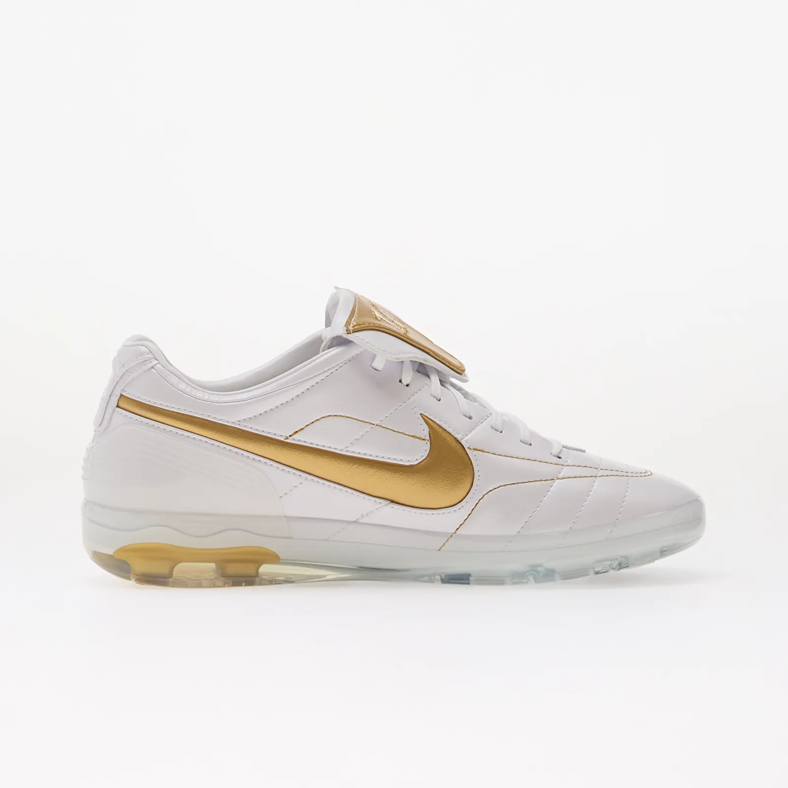 Încălțăminte și sneakerși pentru bărbați Nike Cryoshot Tiempo Legend R10 OG White/ Metallic Gold-White