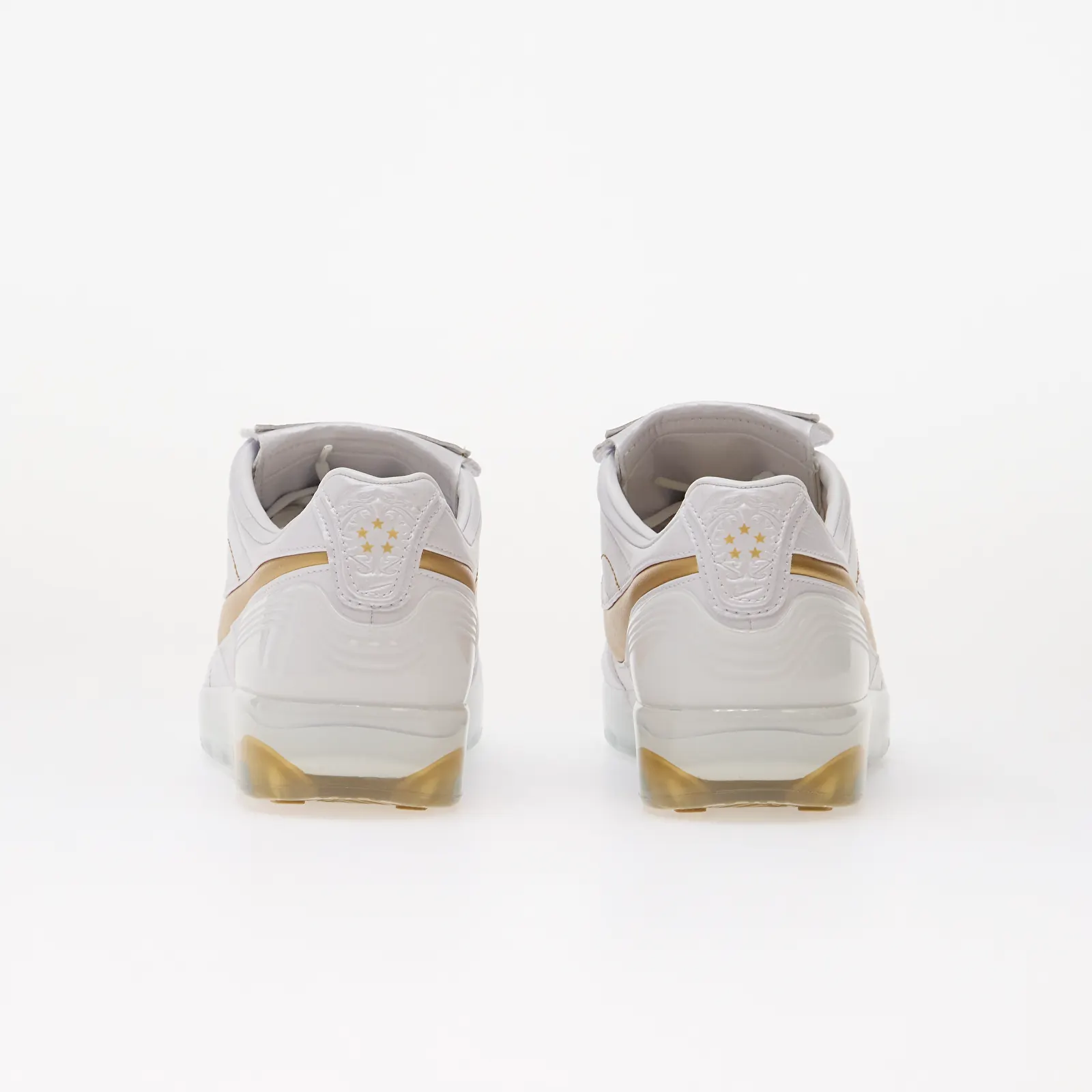 Încălțăminte și sneakerși pentru bărbați Nike Cryoshot Tiempo Legend R10 OG White/ Metallic Gold-White