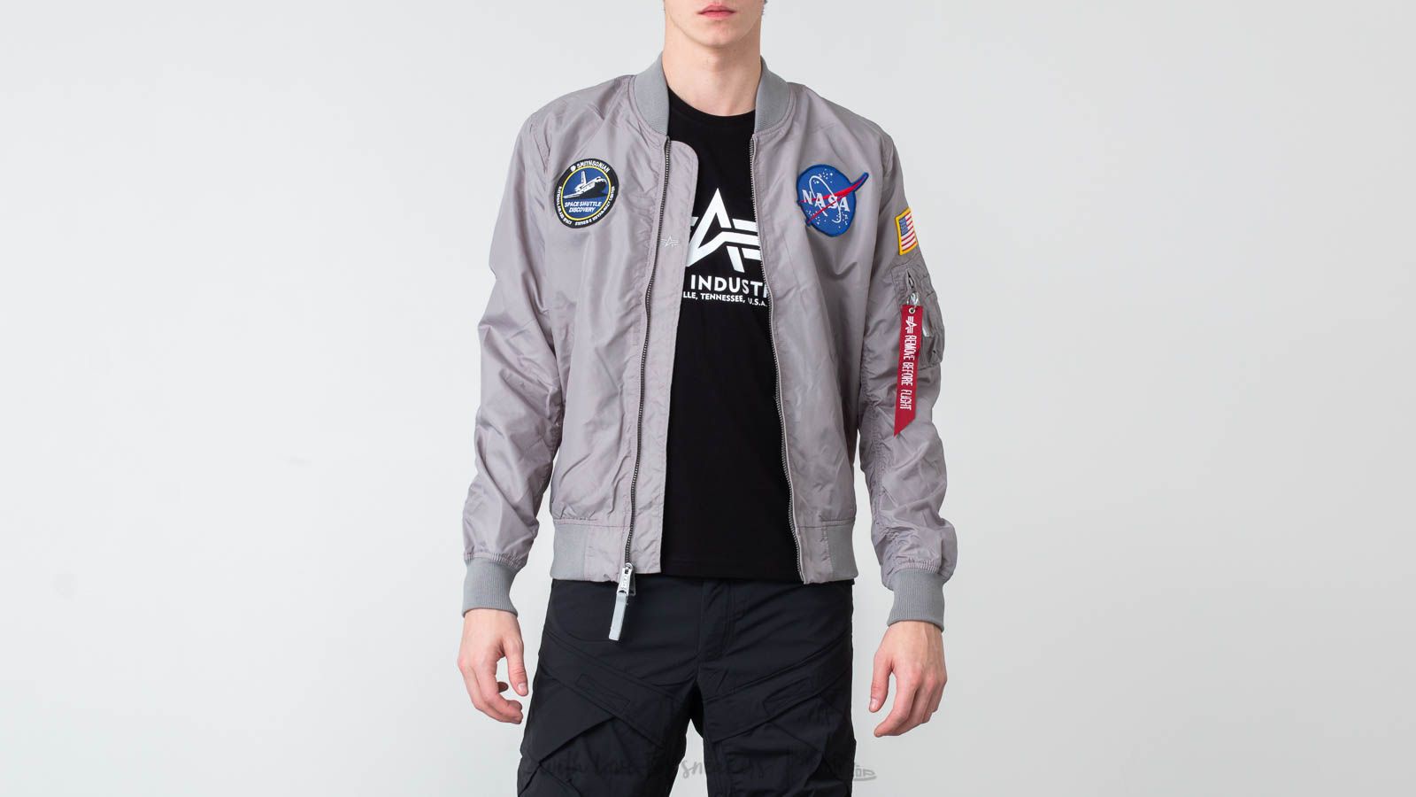 Bomber Jackets Alpha Industries MA-1 TT NASA Reversible II Silver
