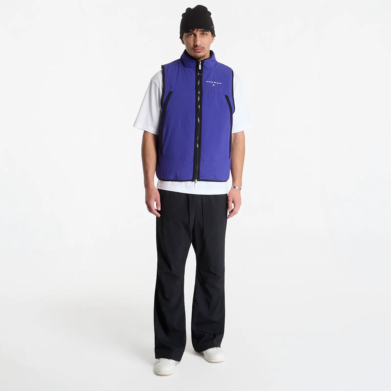 Vesty Jordan Flight Mountainside Vest Black/ Light Concord/ White