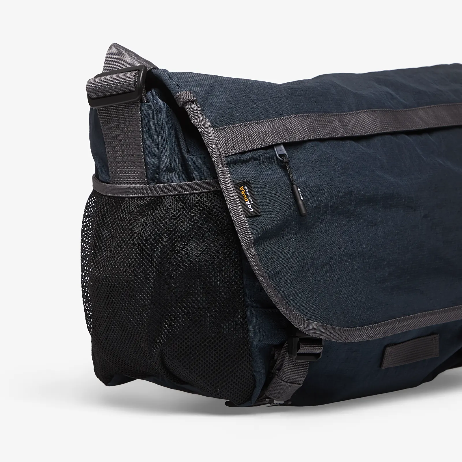 Sacs à bandoulière Gramicci Messenger Bag Navy