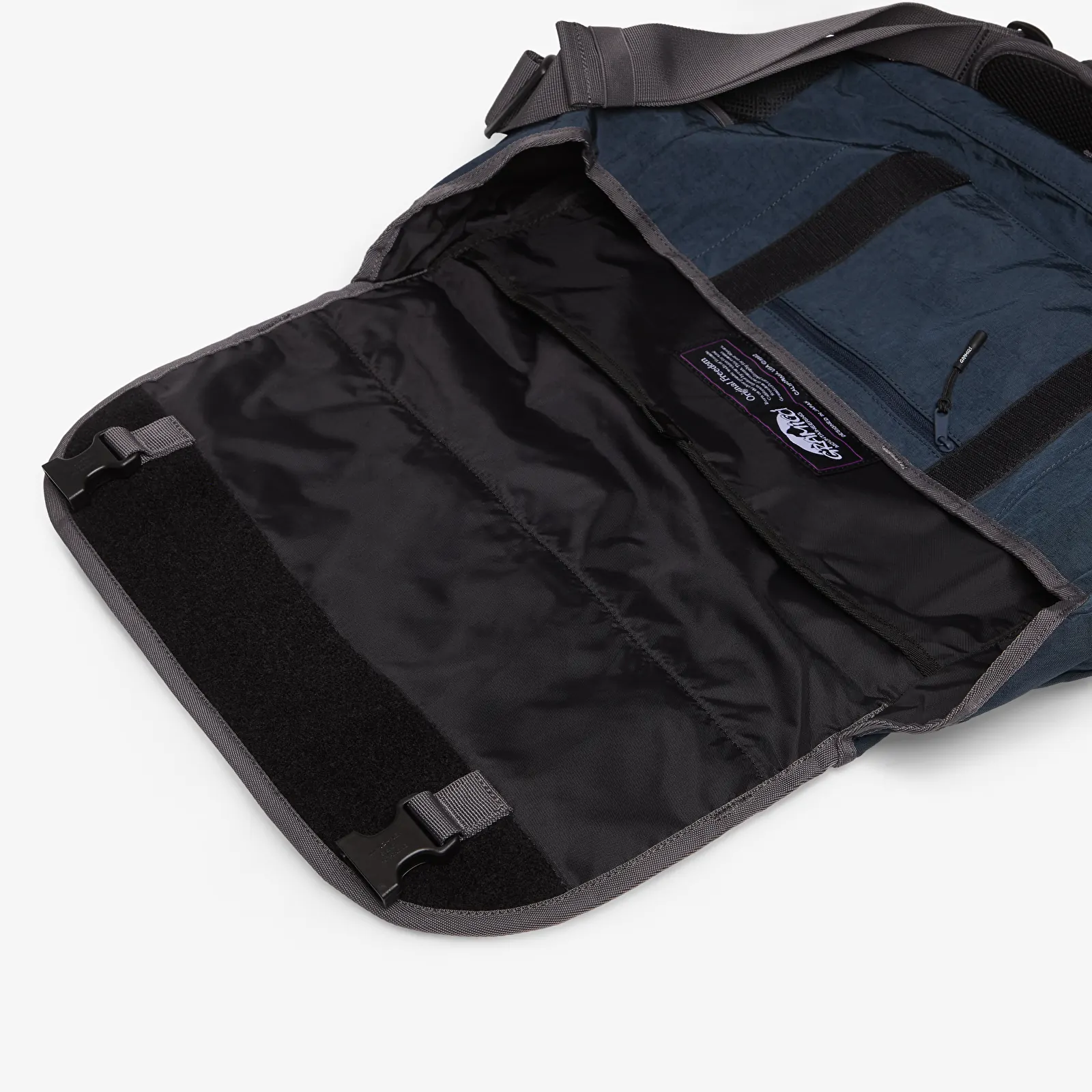 Sacs à bandoulière Gramicci Messenger Bag Navy