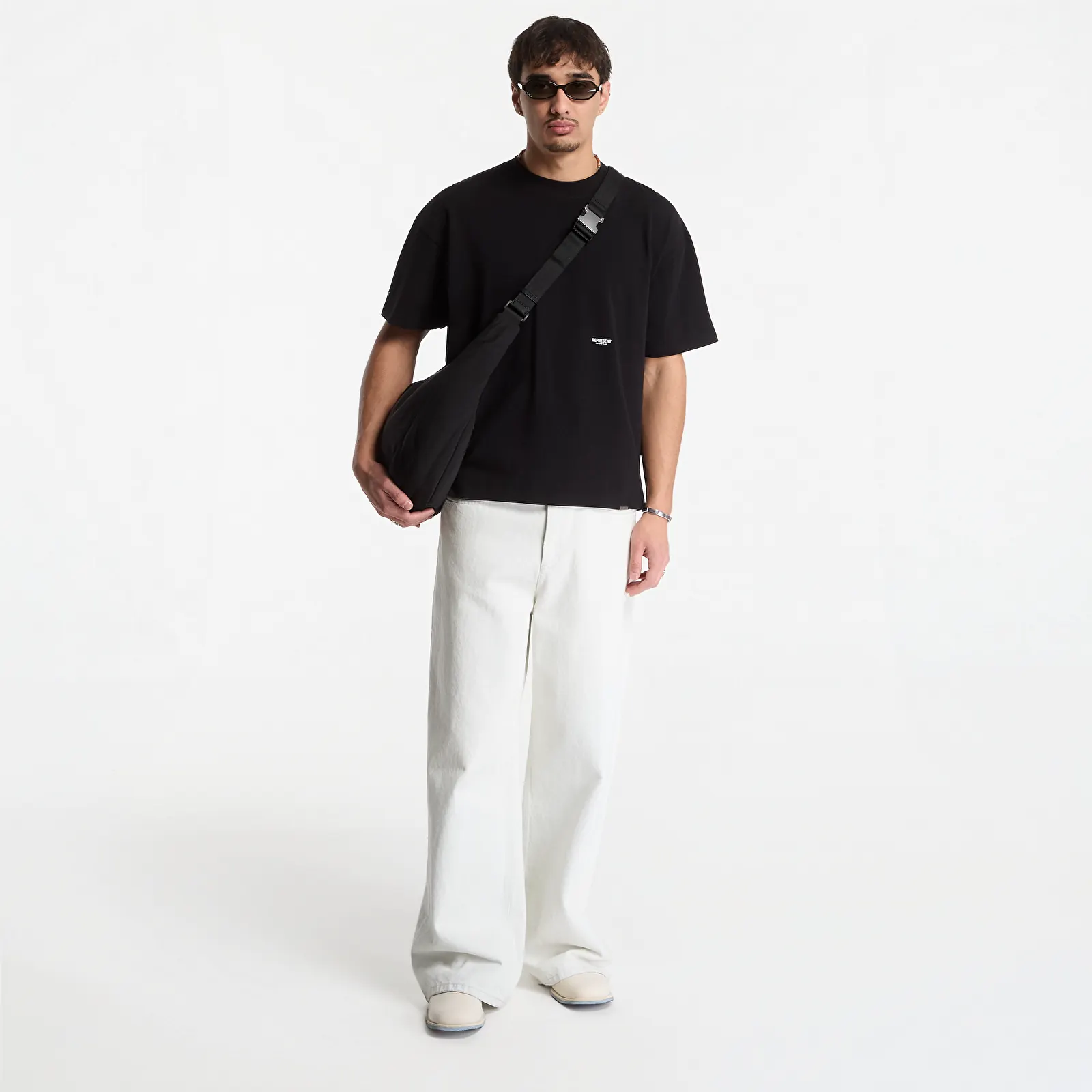 T-shirts  Represent Micro Owners Club T-Shirt UNISEX Jet Black