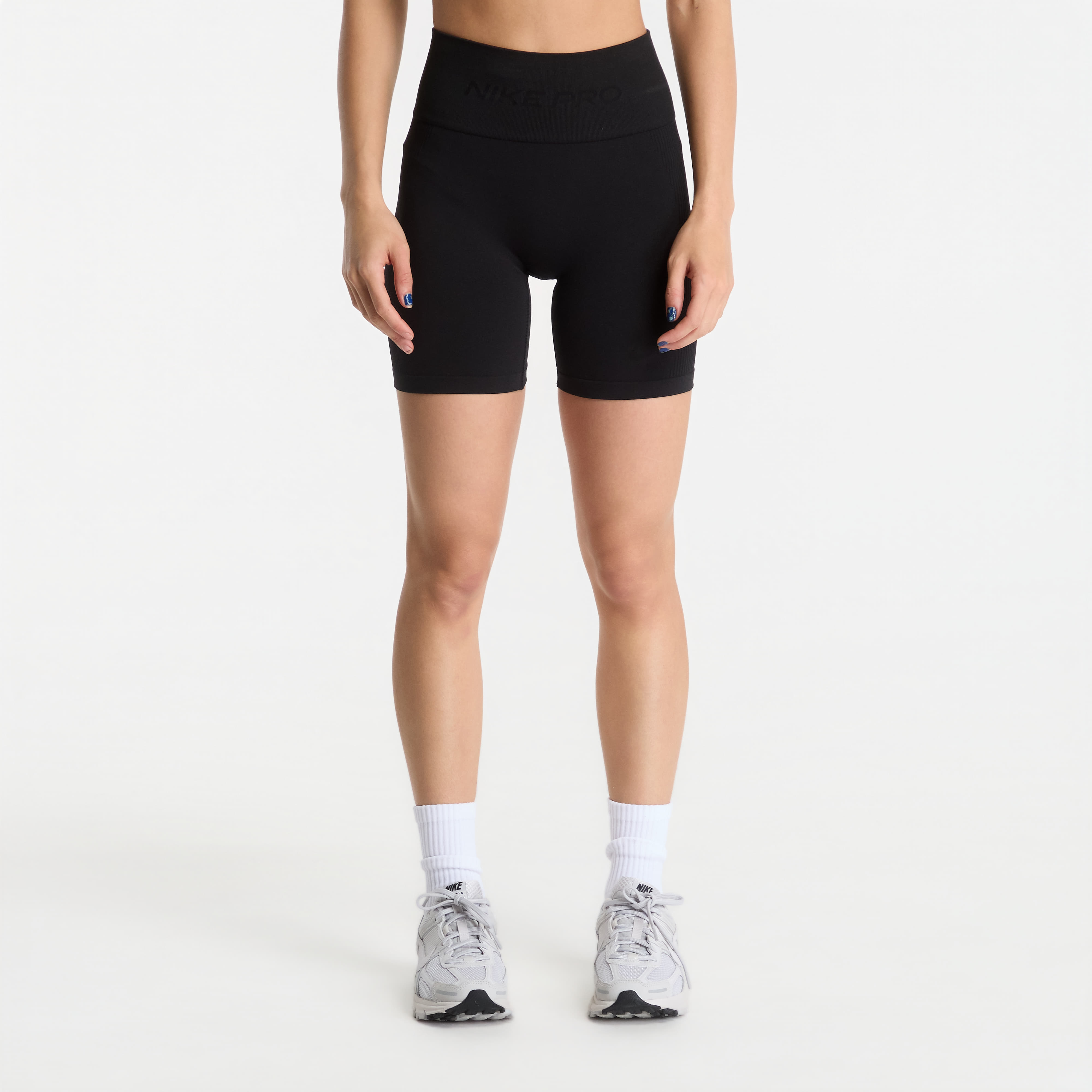 Nike Pro Seamless Dri-FIT High-Waisted 5 Biker Shorts Black L