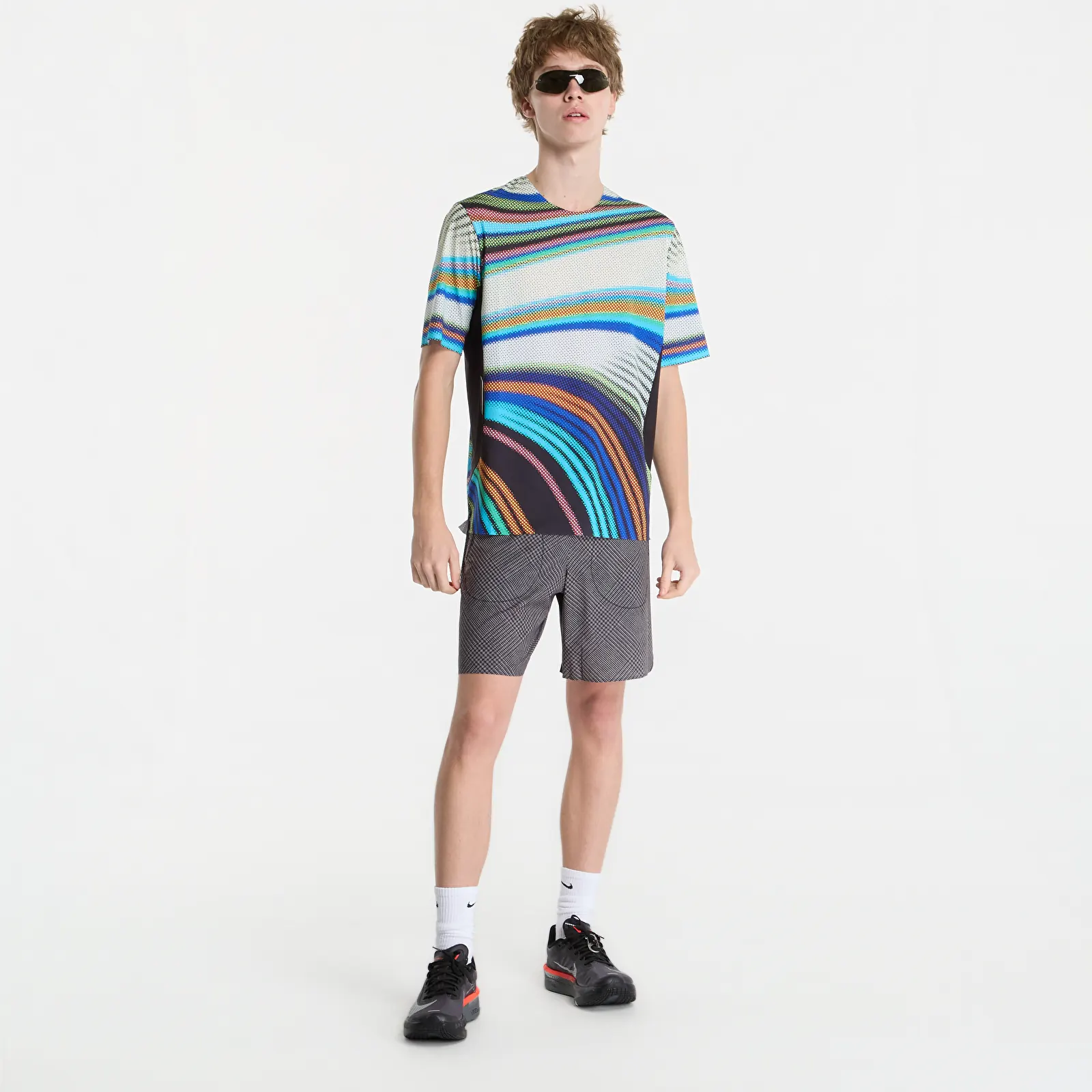 T-paidat SOAR Sprint T Dark Dot Stripe