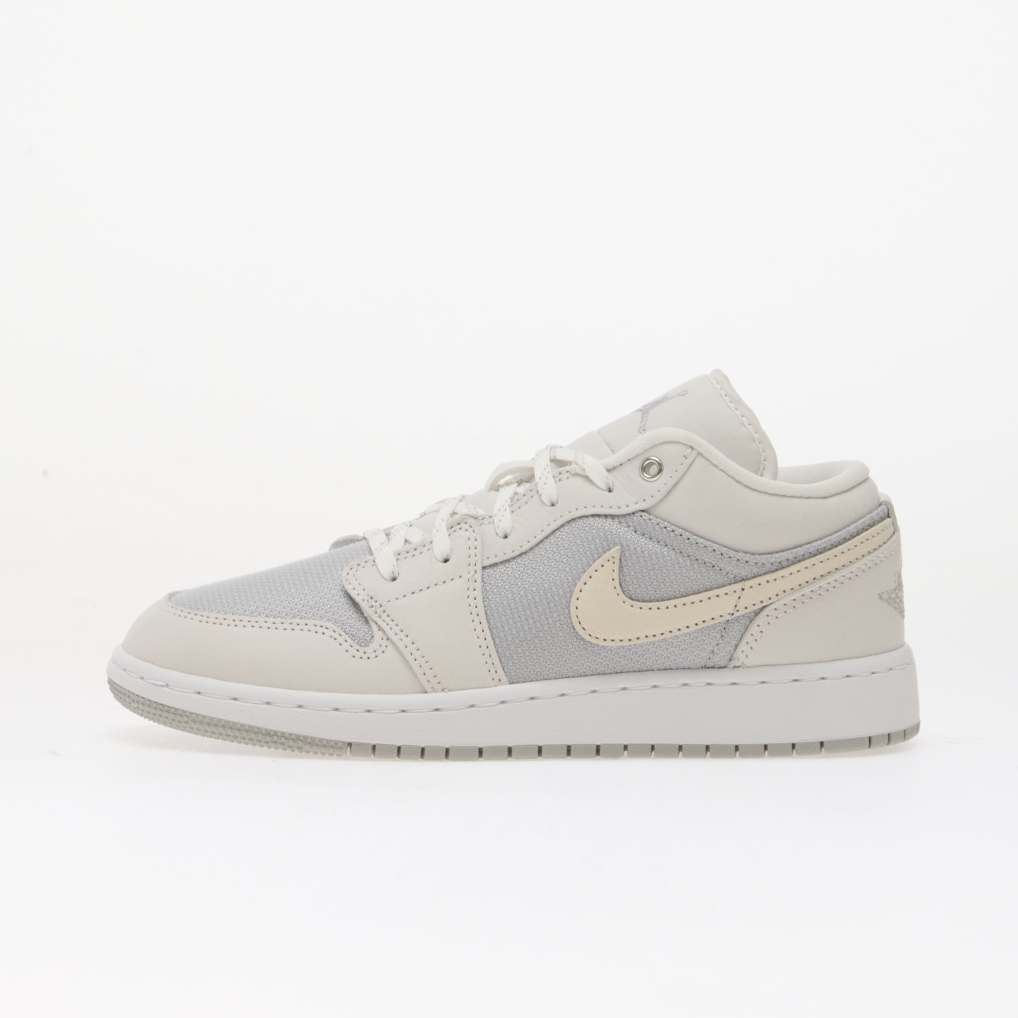 Air Jordan 1 Low SE Kids Off White/ Lt Smoke Grey-Soft Pearl 5Y