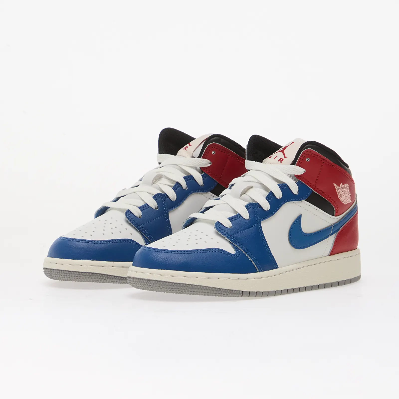 Детски маратонки и обувки Air Jordan 1 Mid Kids True Blue/ Summit White-Varsity Red-Black