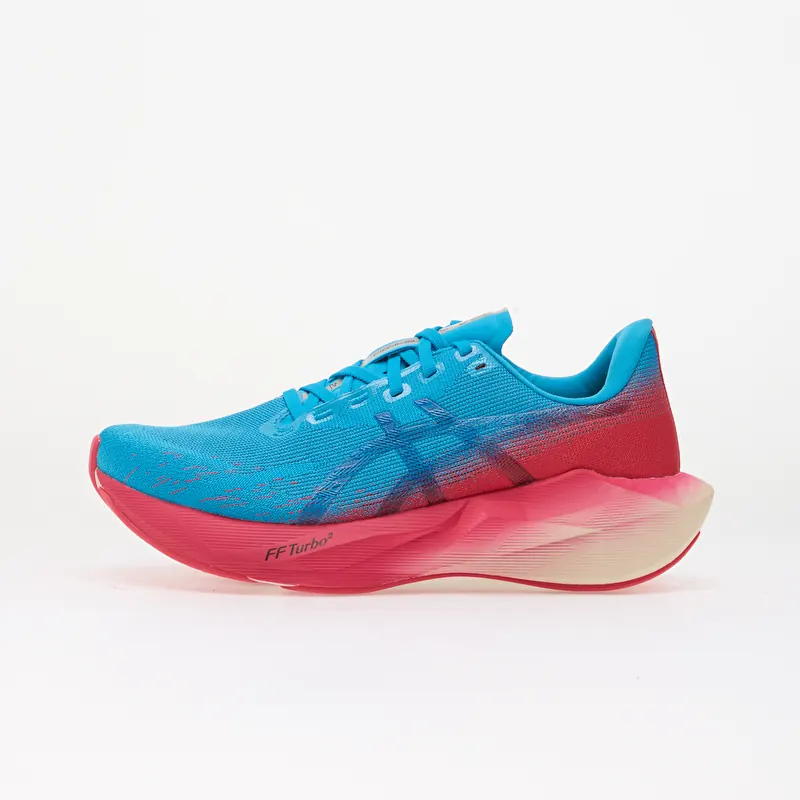 Asics Novablast 6 ?