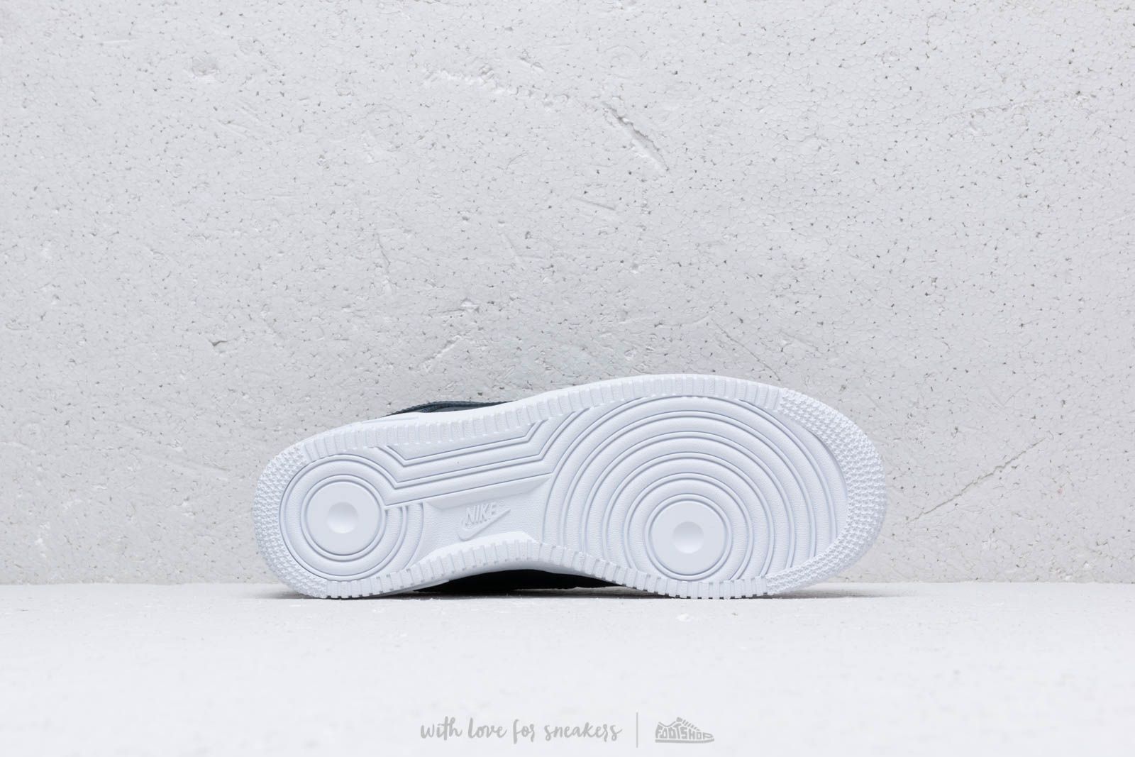 Vīriešu apavi Nike Air Force 1 '07 Obsidian/ Obsidian-White