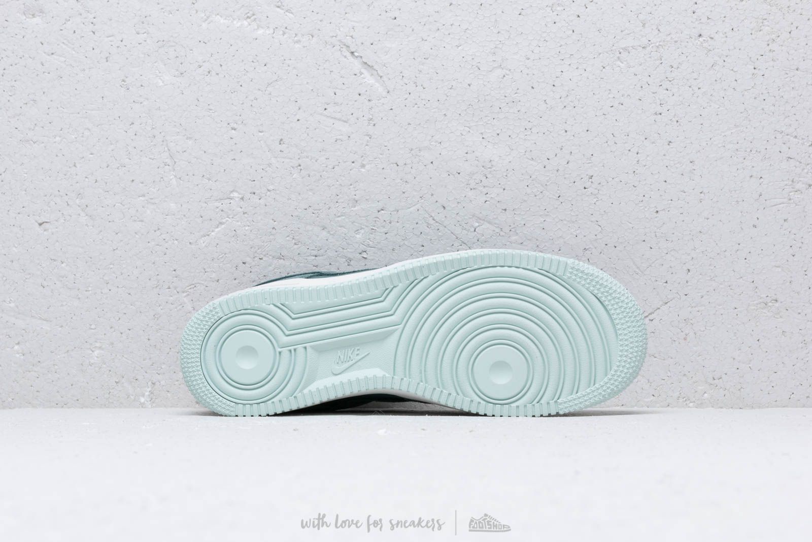 Ženski čevlji Nike Wmns Air Force 1 '07 Premium Hasta/ Hasta-Summit White-Vachetta Tan