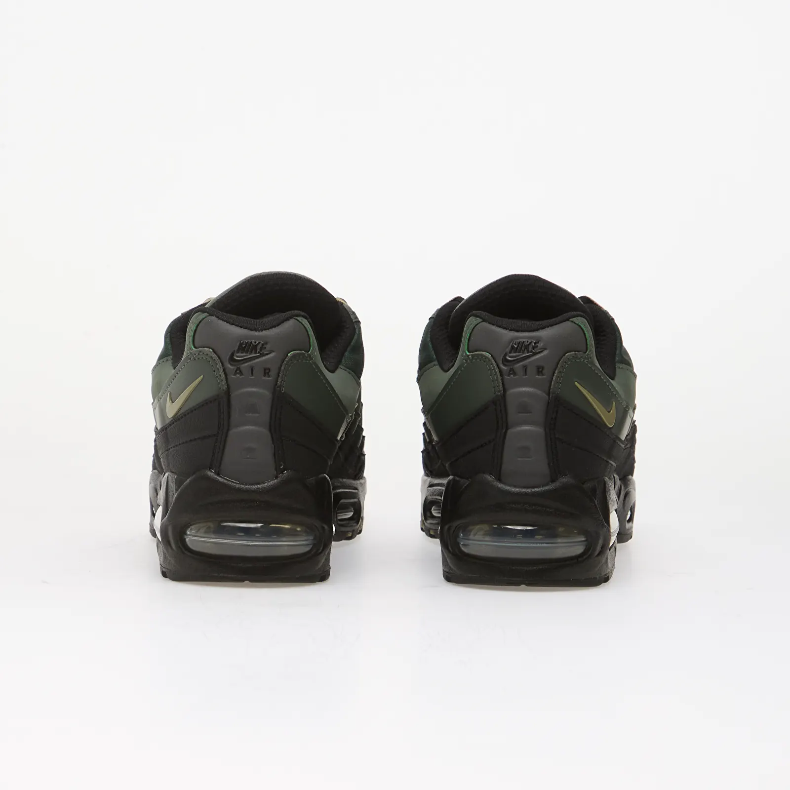 Sneaker für Männer Nike Air Max 95 Big Bubble GORE-TEX Camo Green/ Neutral Olive-Black
