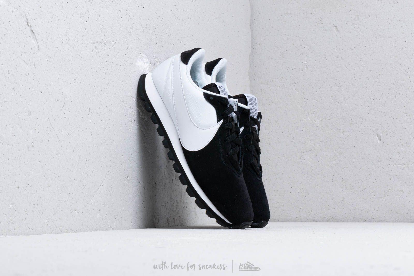 Дамски кецове и обувки Nike W Pre-Love O.X. Black/ White-White