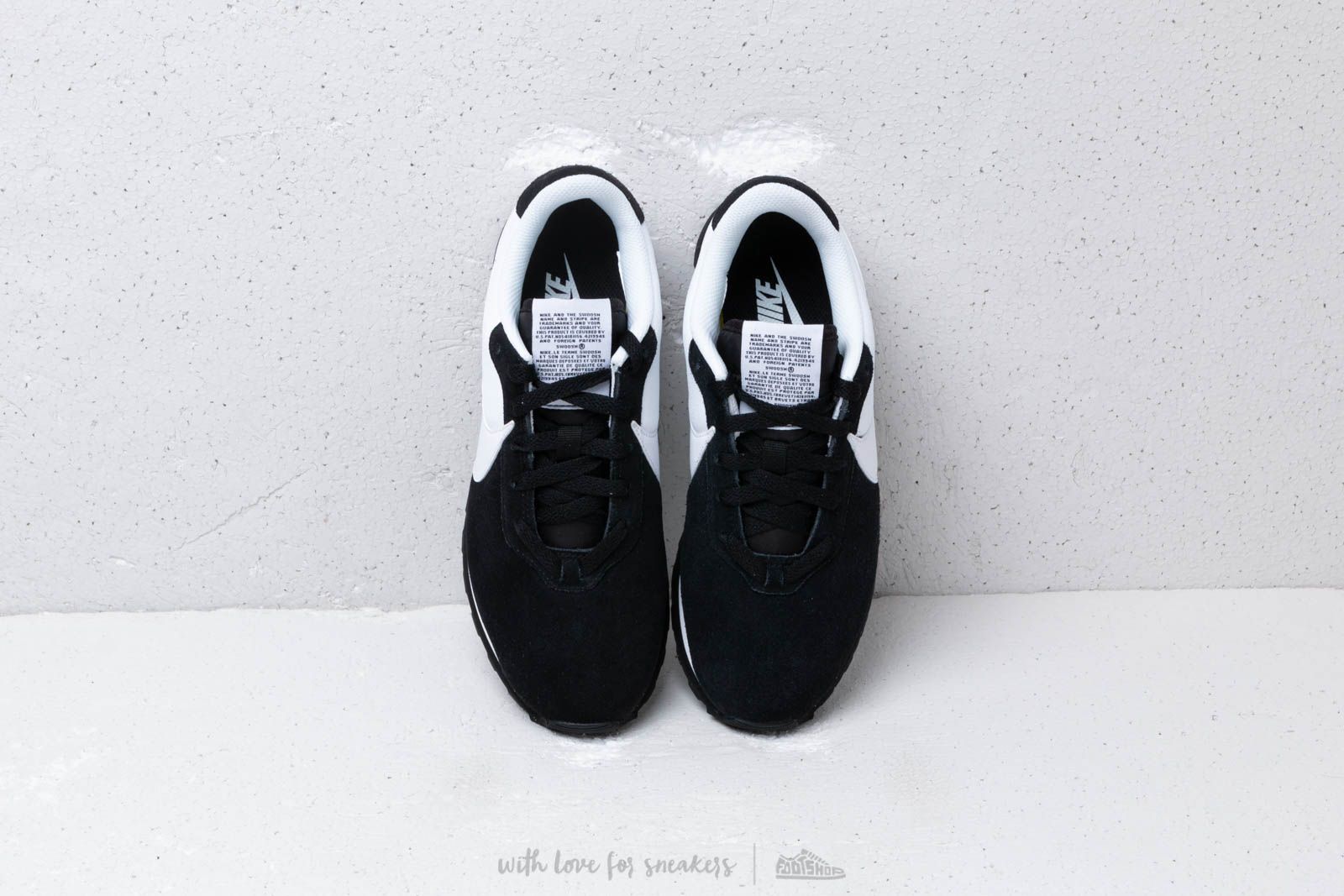 Дамски кецове и обувки Nike W Pre-Love O.X. Black/ White-White