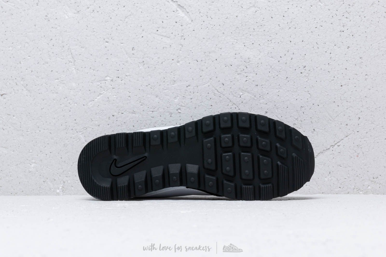Дамски кецове и обувки Nike W Pre-Love O.X. Black/ White-White