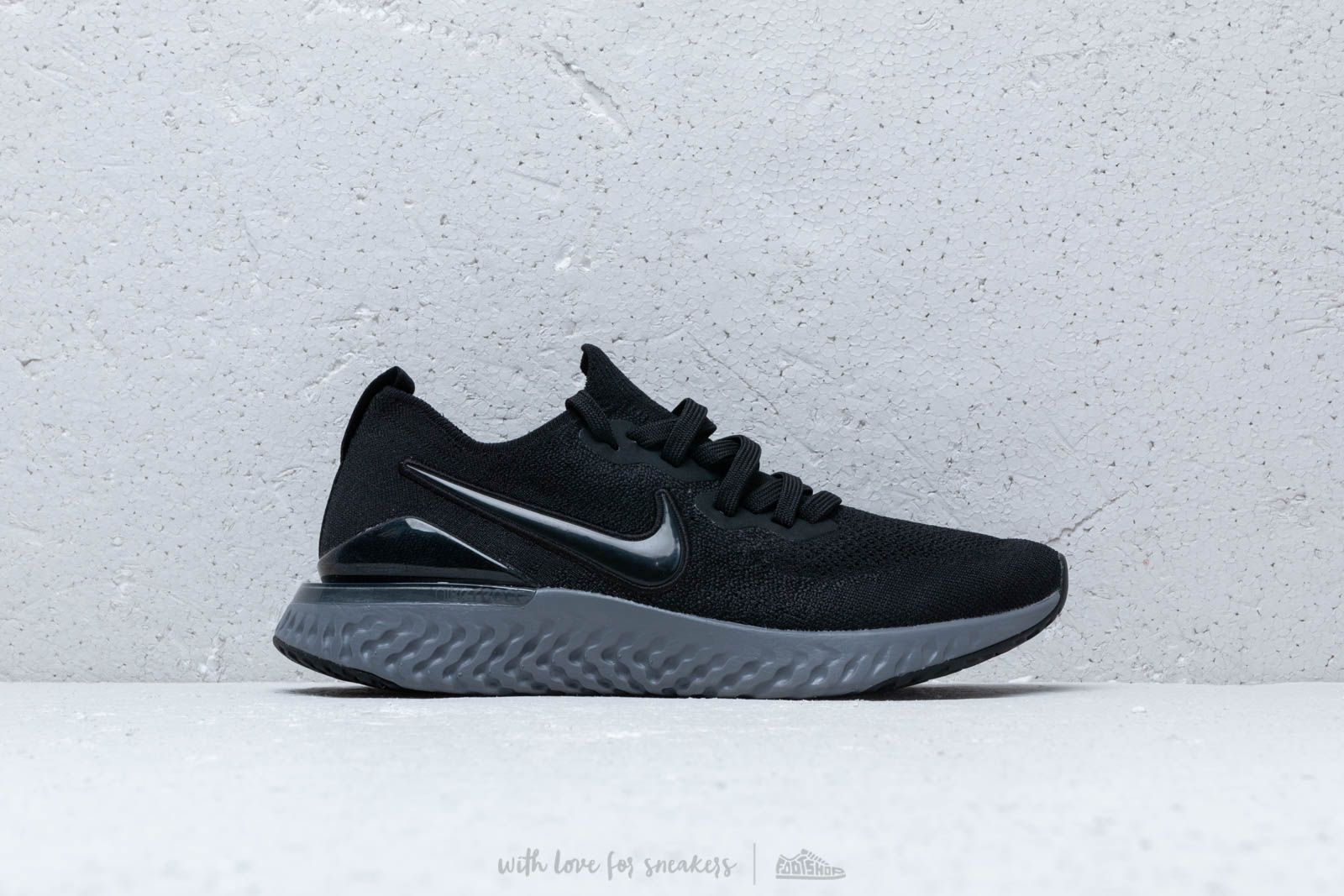 Eastbay nike epic react flyknit top