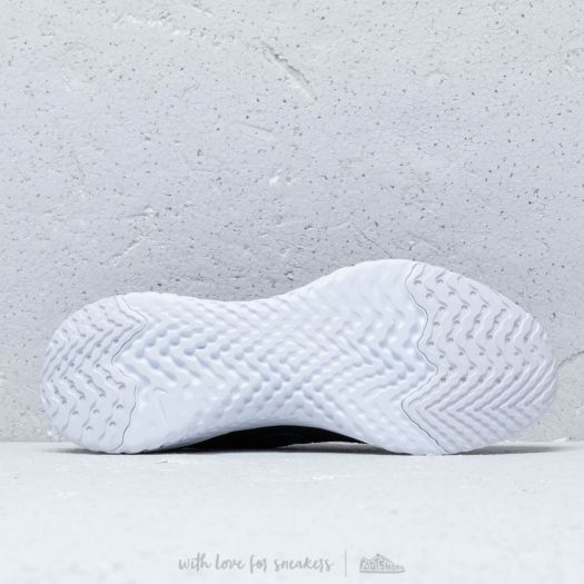 Nike w epic react flyknit 2 on sale