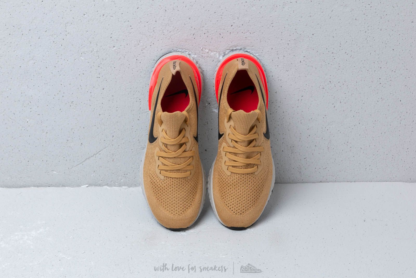 Men s shoes Nike Epic React Flyknit 2 Club Gold Black Red Orbit