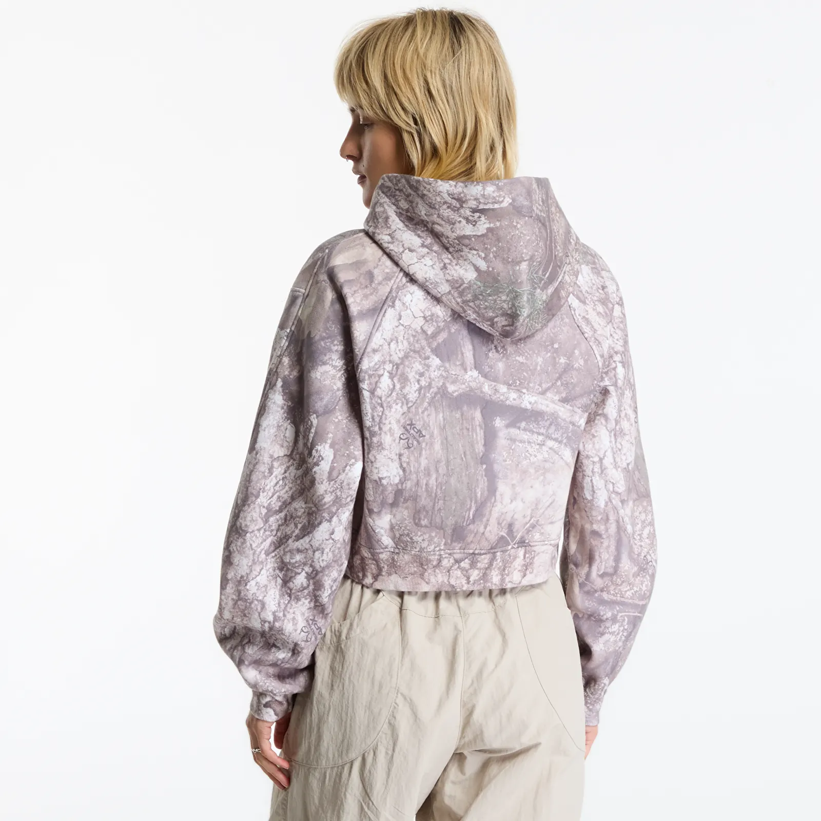 Hoodies and sweatshirts  Jordan Brooklyn Realtree Cropped Pullover Hoodie White/ Bright Citron