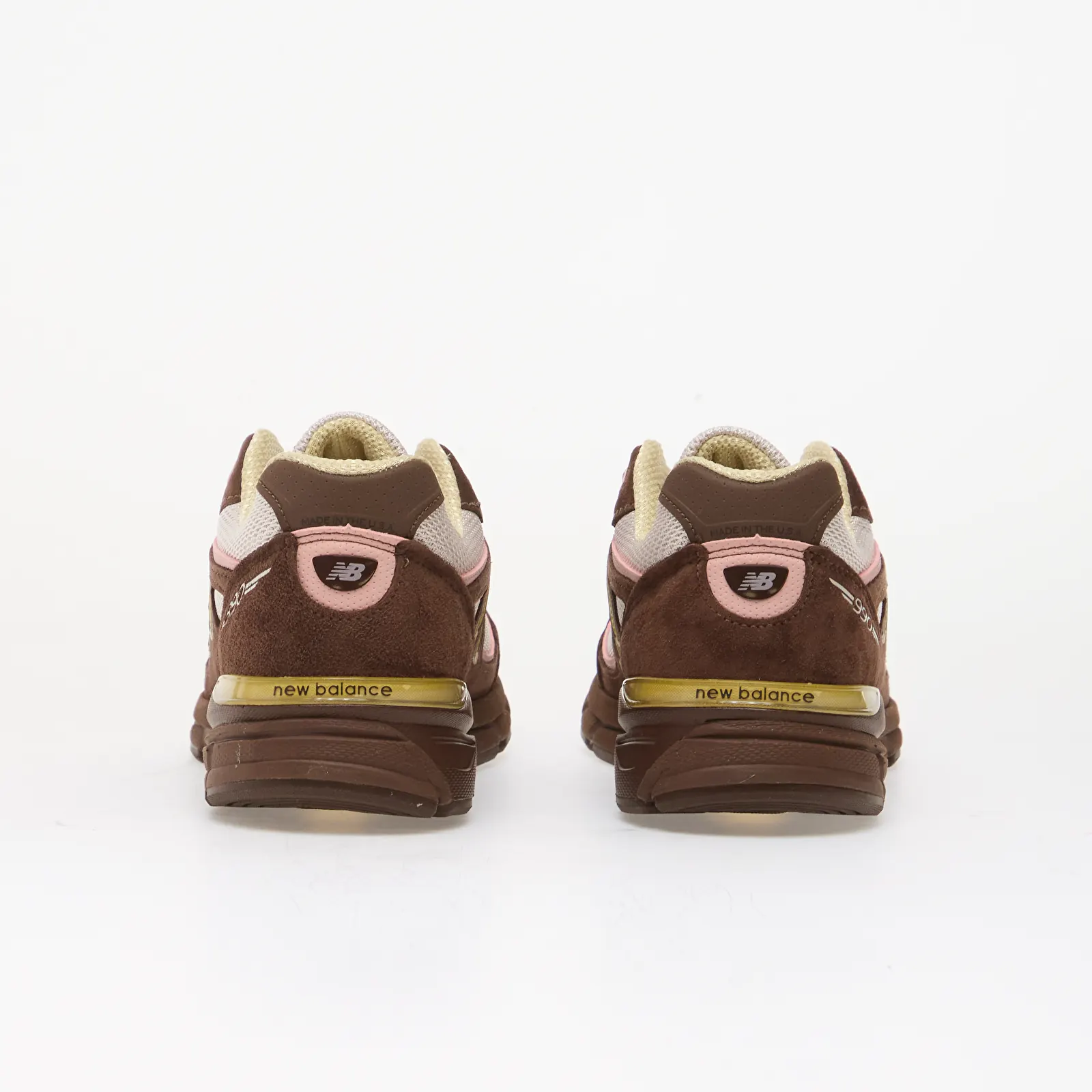 Herenschoenen New Balance 990v4 Pumpernickel/ Pink Chalk/ Alabaster