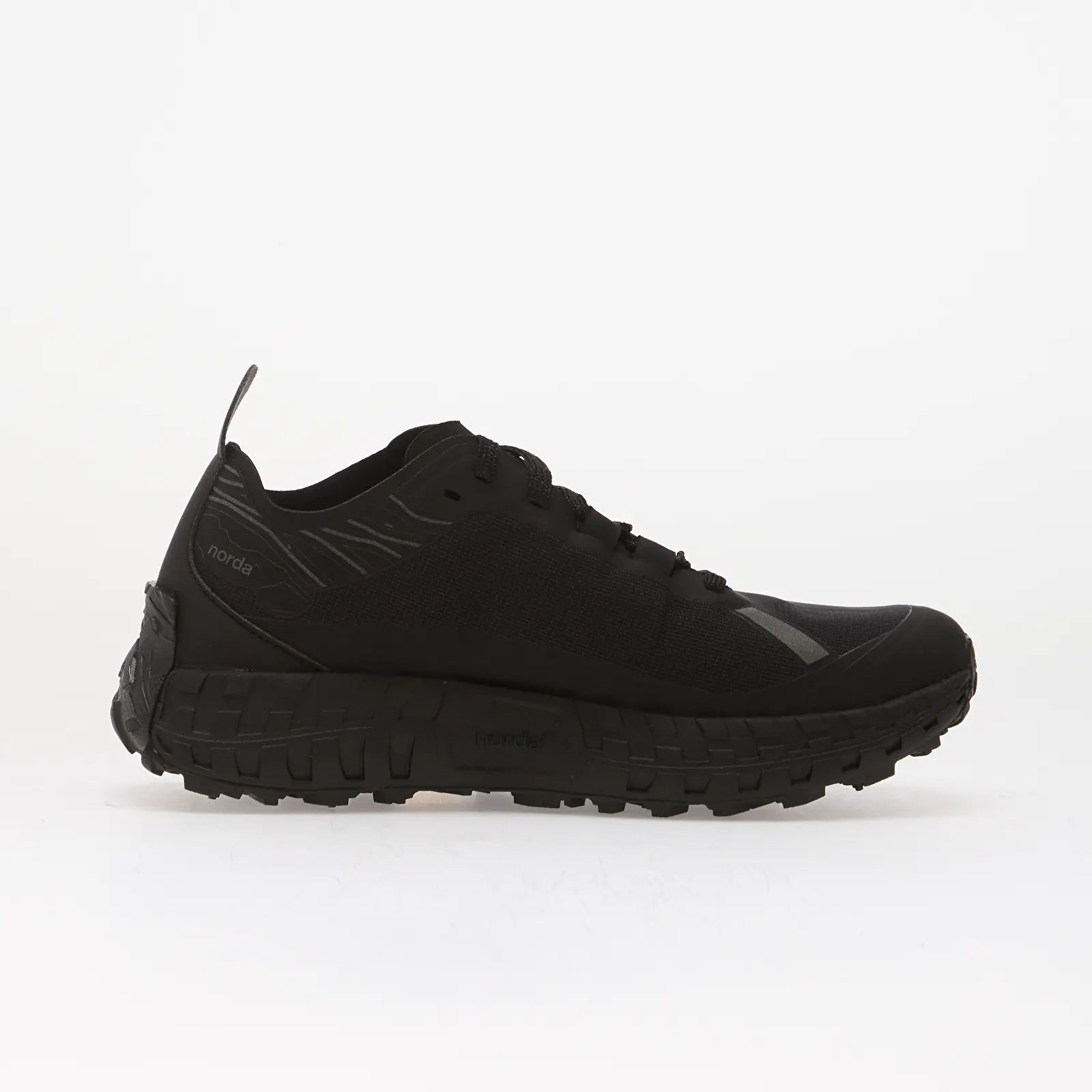 Sneaker für Frauen Norda 001A Stealth Black
