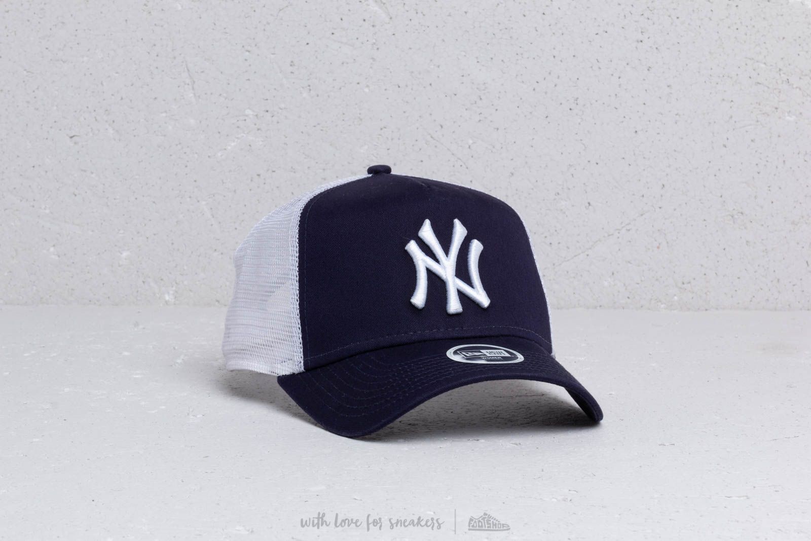 Caps New Era A Frame MLB Essential New York Yankees Trucker Cap Navy/ White