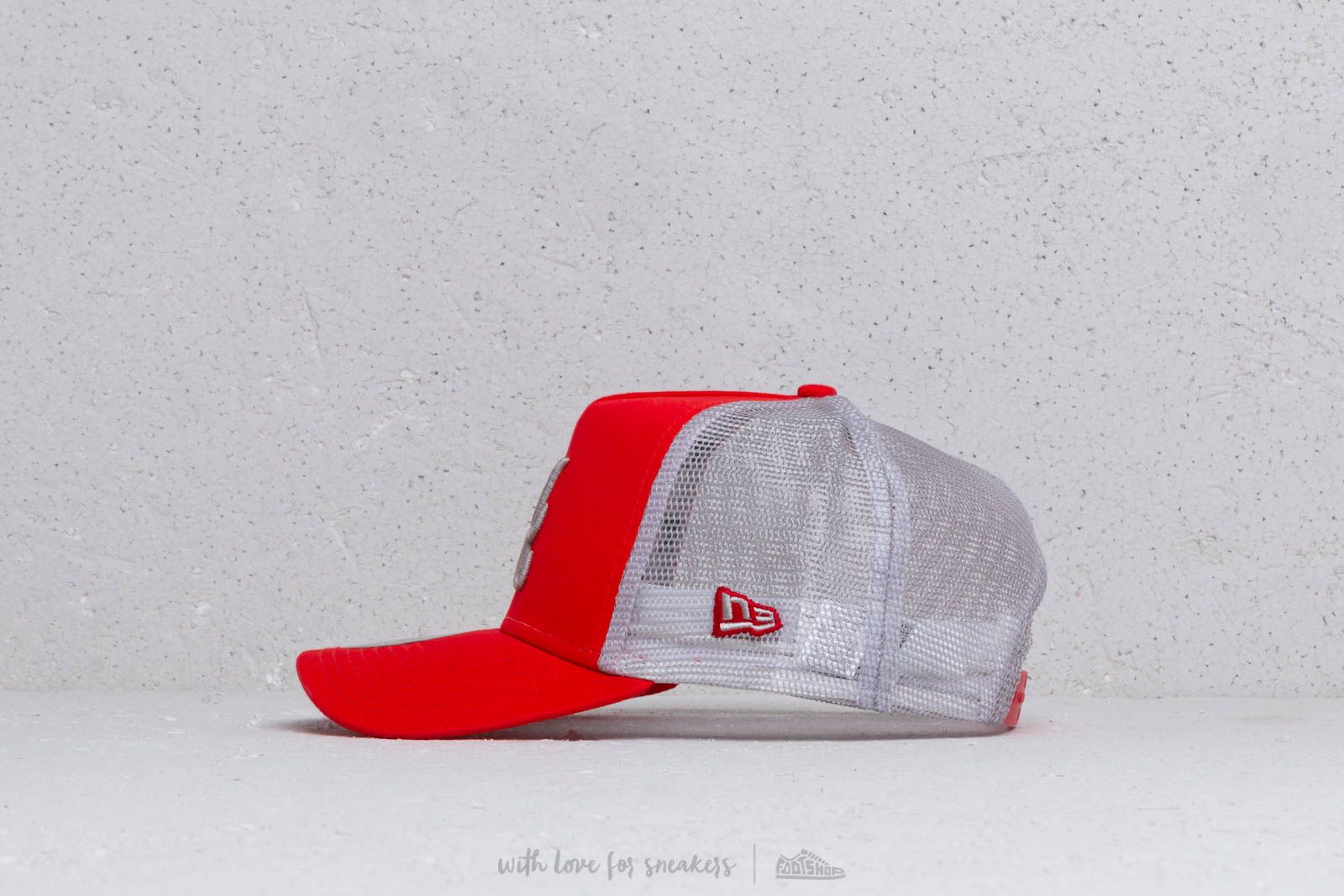 Caps New Era A Frame MLB Essential Atlanta Braves Trucker Cap Red/ Grey