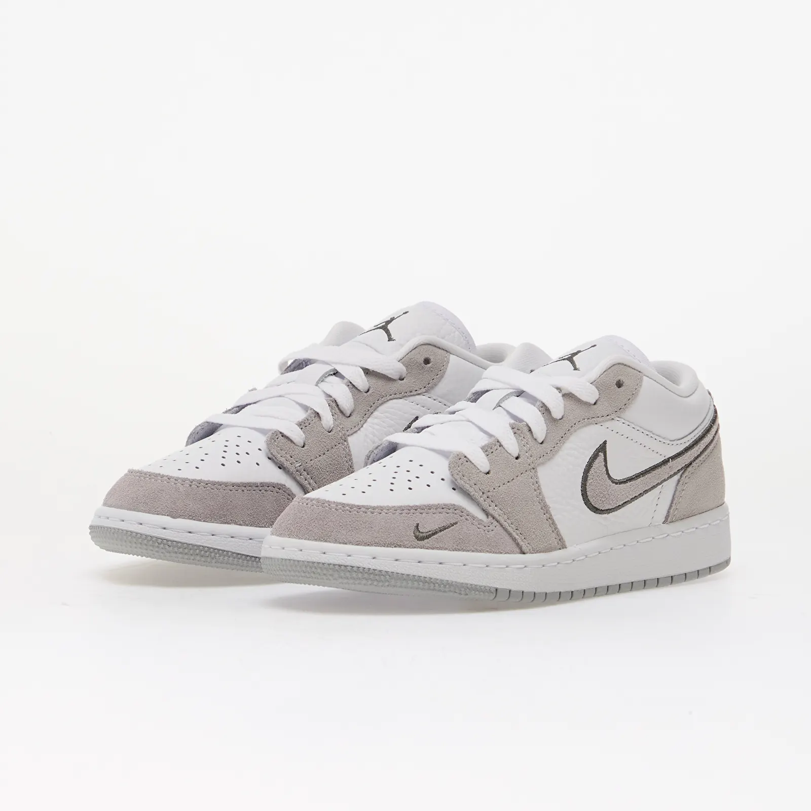 Kids' sneakers and shoes Air Jordan 1 Low SE Kids White/ Wolf Grey-Iron Grey