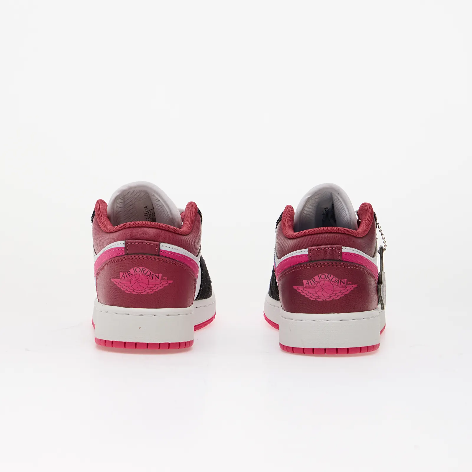 Kids' sneakers and shoes Air Jordan 1 Low SE Kids Off Noir/ Desert Pink-White-Desert Pink