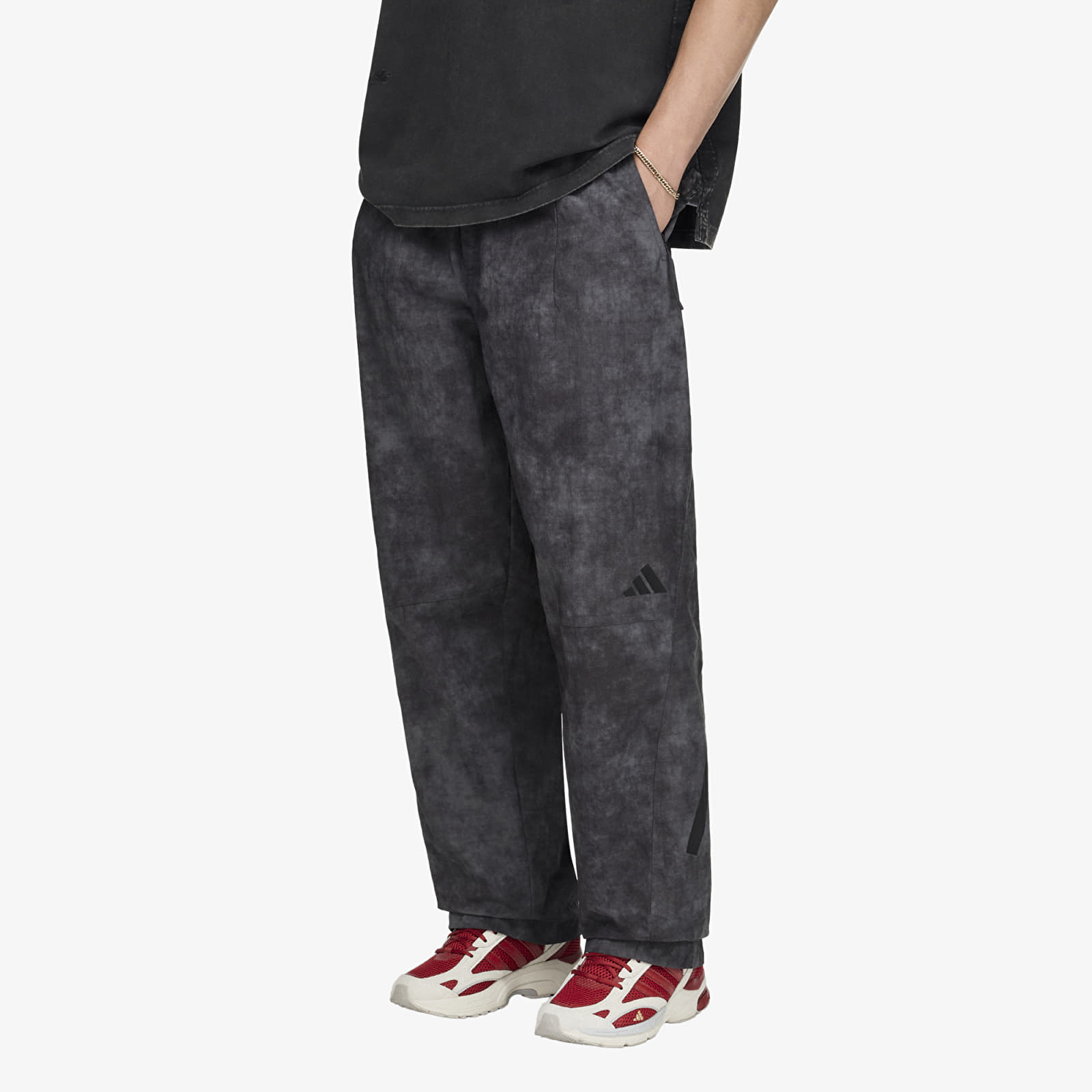 Сортивные штаны adidas x Tyrrell Winston Z.N.E. Trackpant Grey Five/ Utility Black