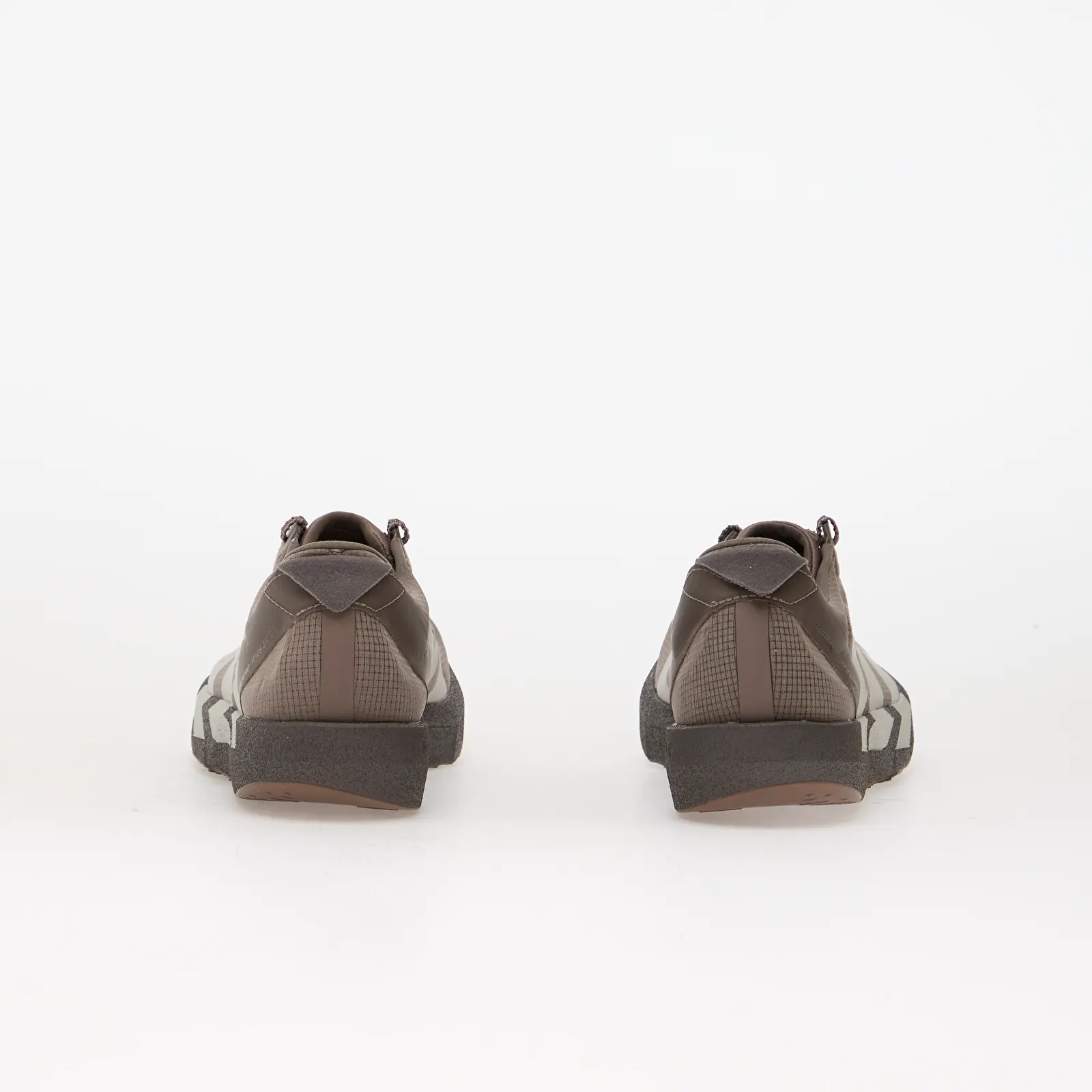 Baskets homme adidas x Satisfy Adizero Adios M Tech Earth/ Pearl Met./ Charcoal